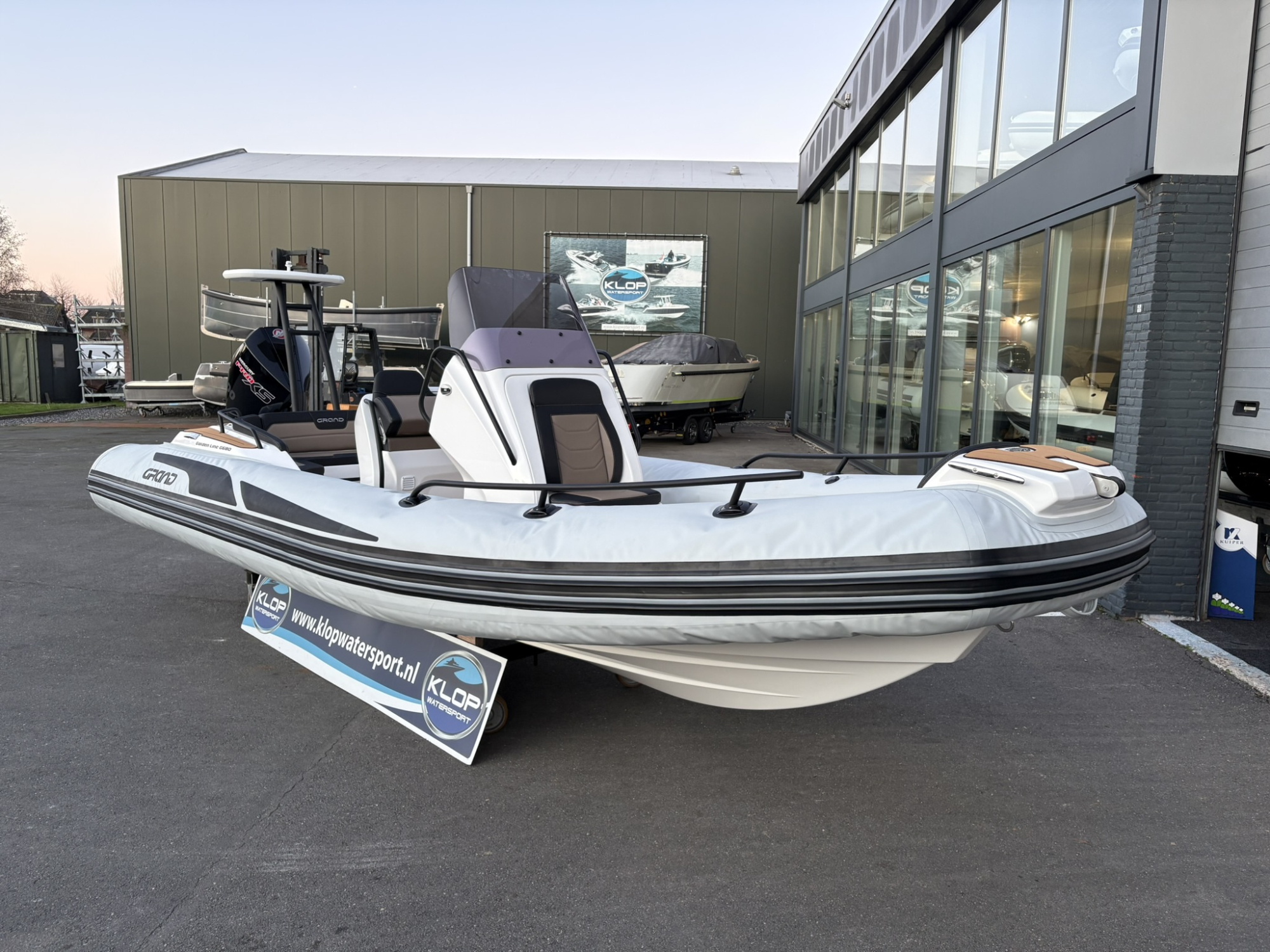 Grand Ribs Grand Golden Line G680 met Mercury 200 pk V8 op voorraad!