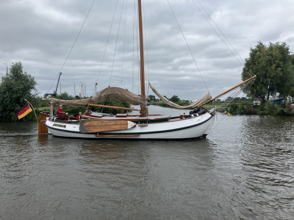 Lemsteraak 1300 "Bunsjoter"