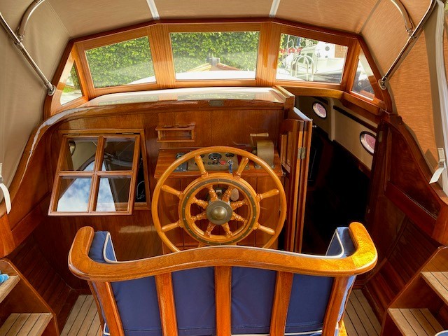 Breedendam 825 Cabin