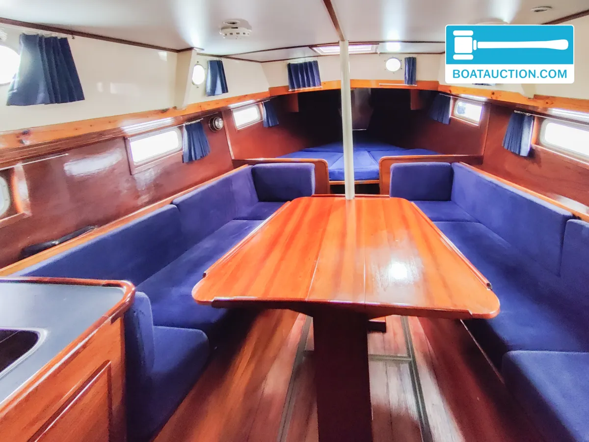 Unter Elbe Motorsailer