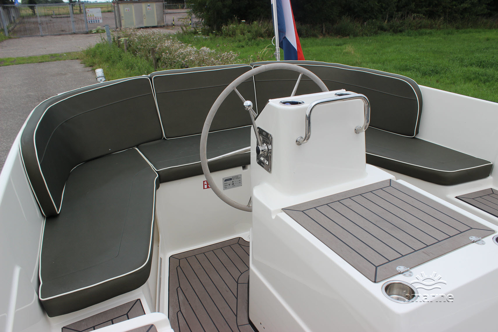 Interboat Intender 650