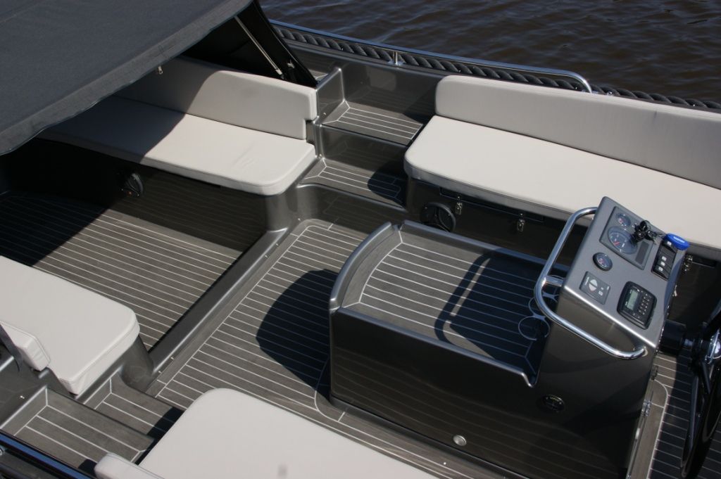 Seafury 800