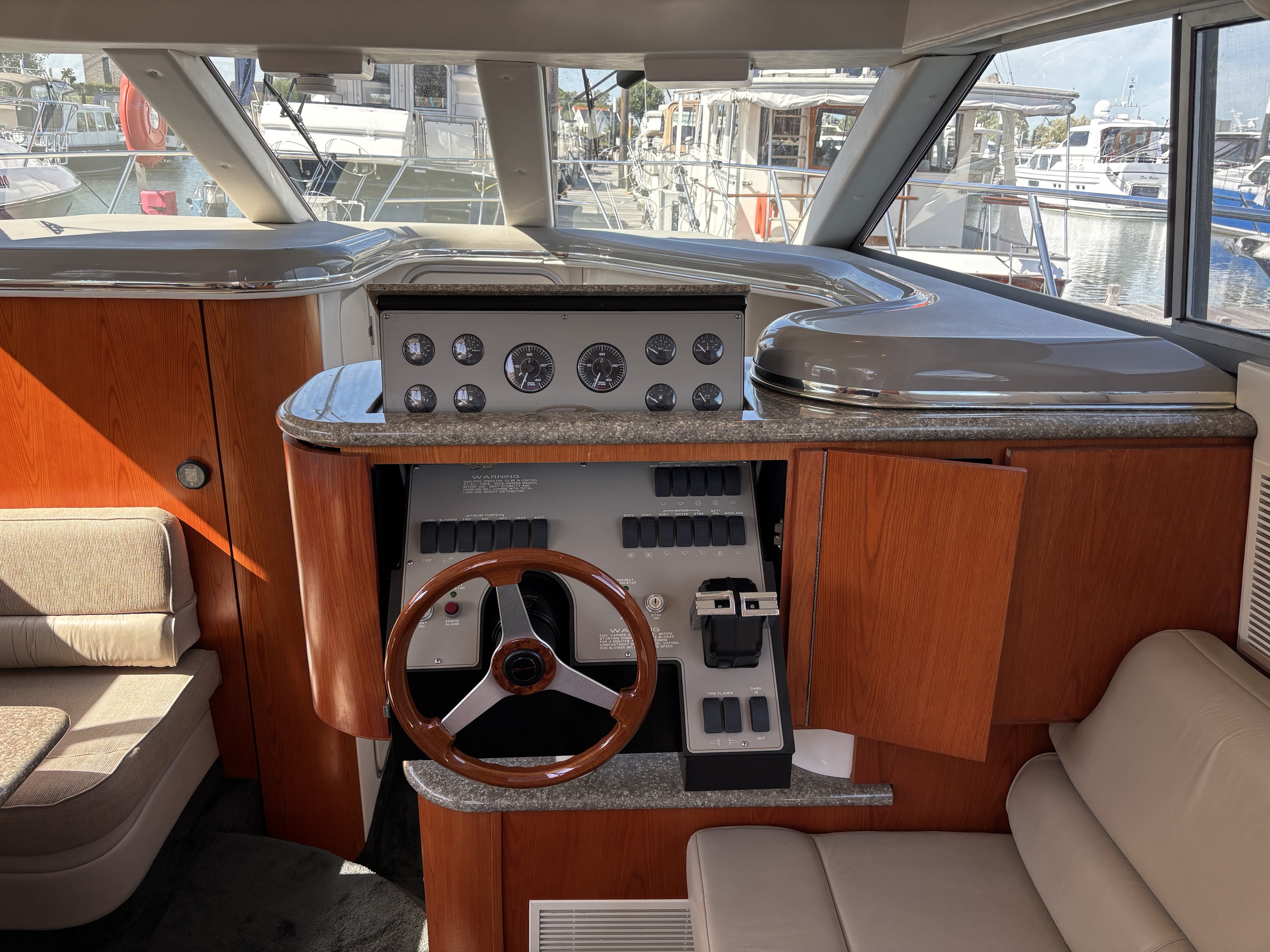 Maxum 4100 SCA