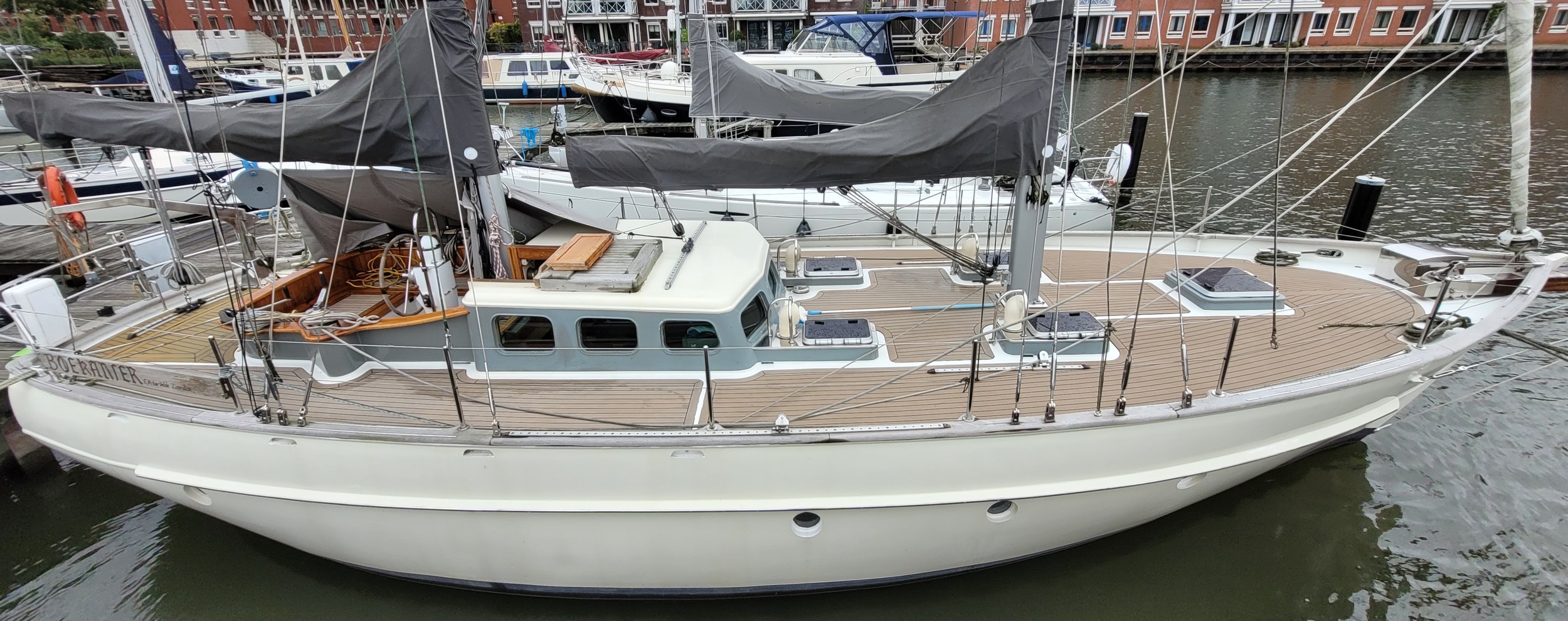 Pieter Beeldsnijder One Off