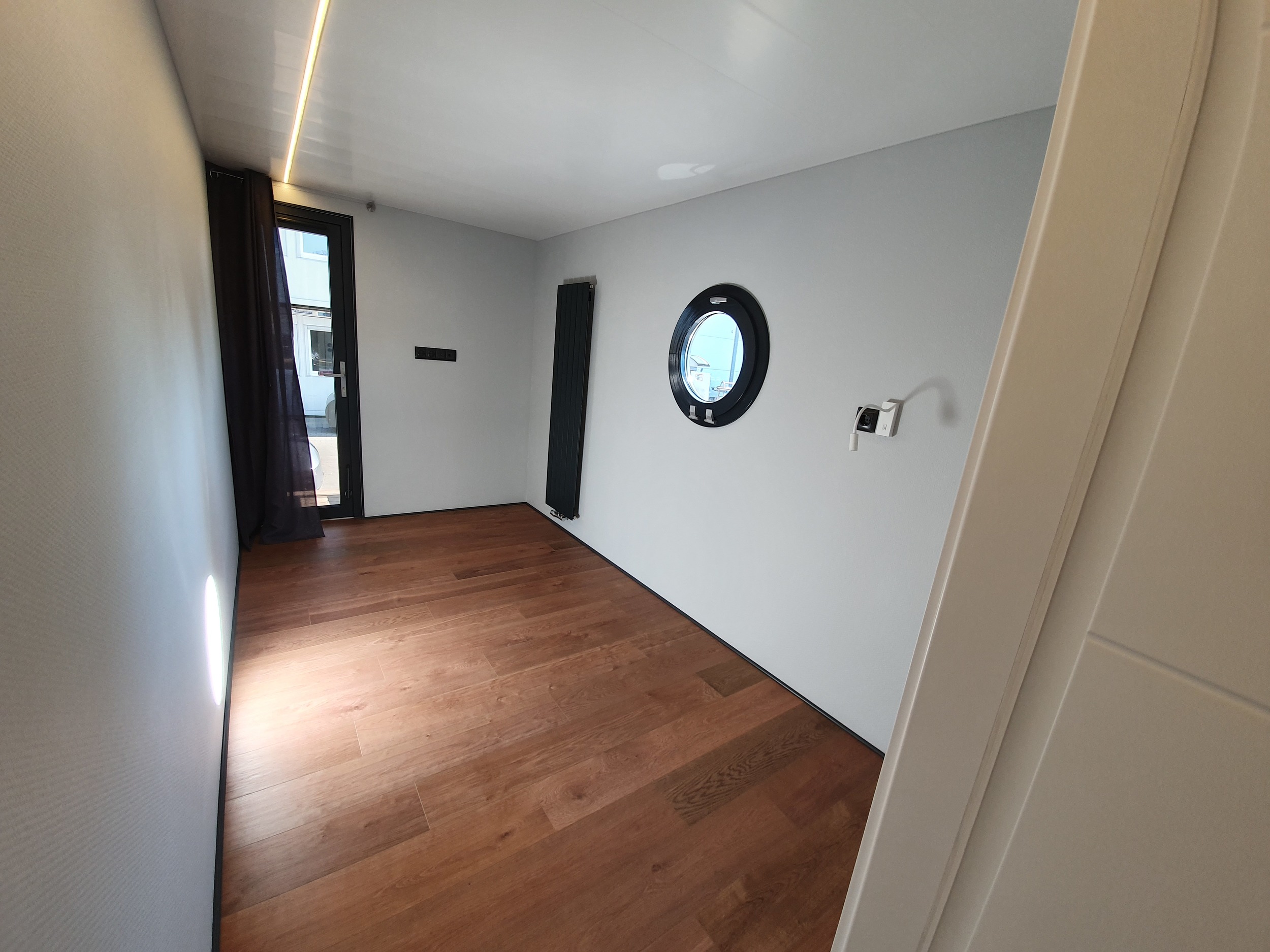 La Mare Houseboat Apartboat XXL - NEW