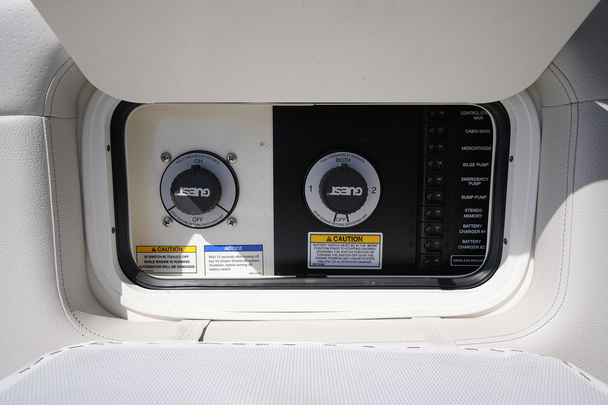 Sea Ray Sundancer 265