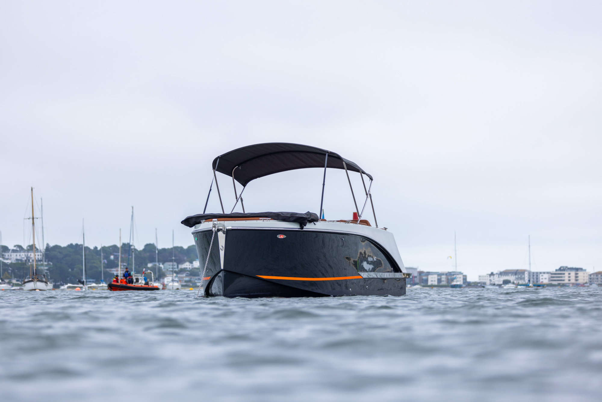 Maxima Boats 640