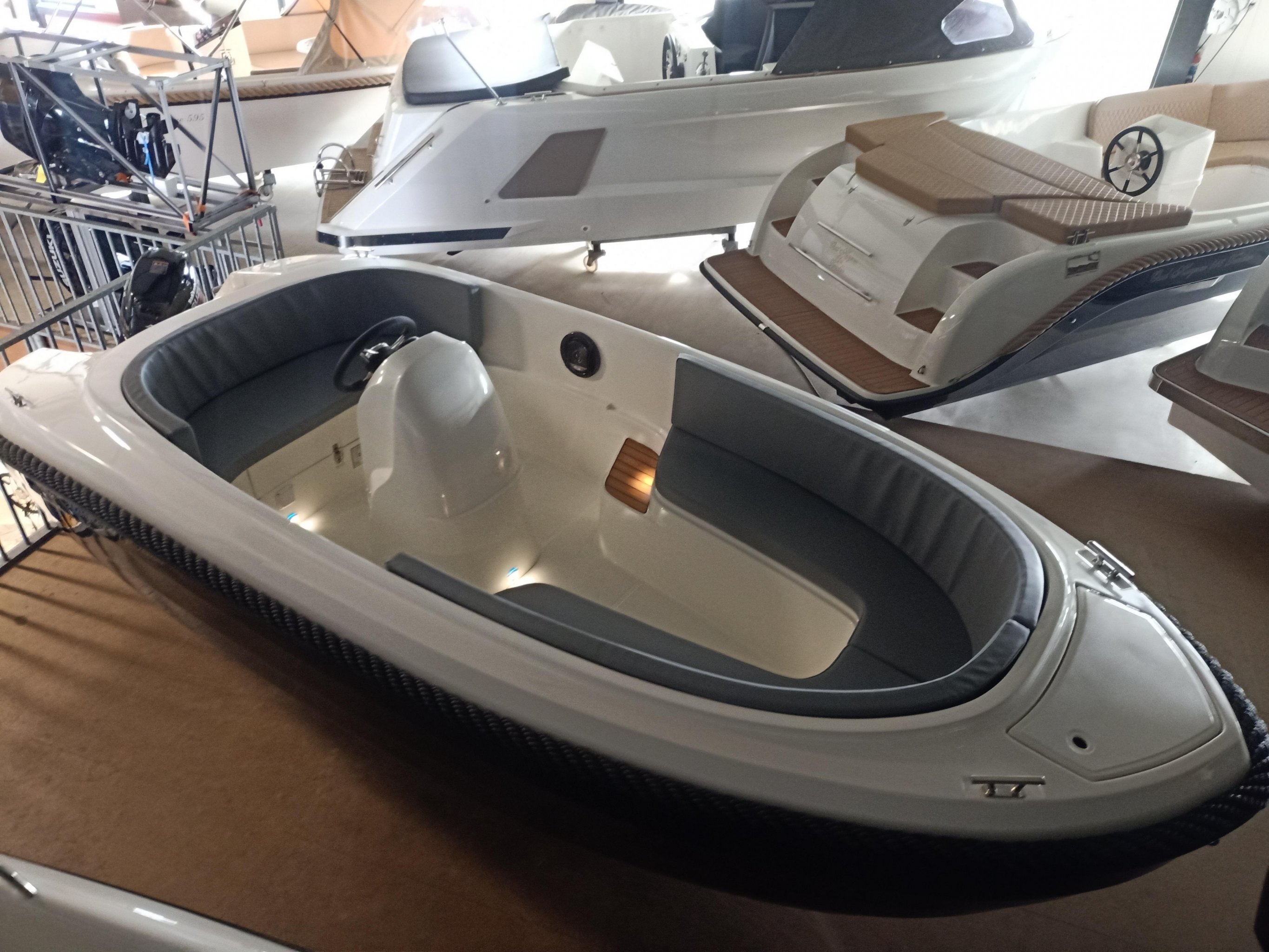 Oud Huijzer 471 Tender