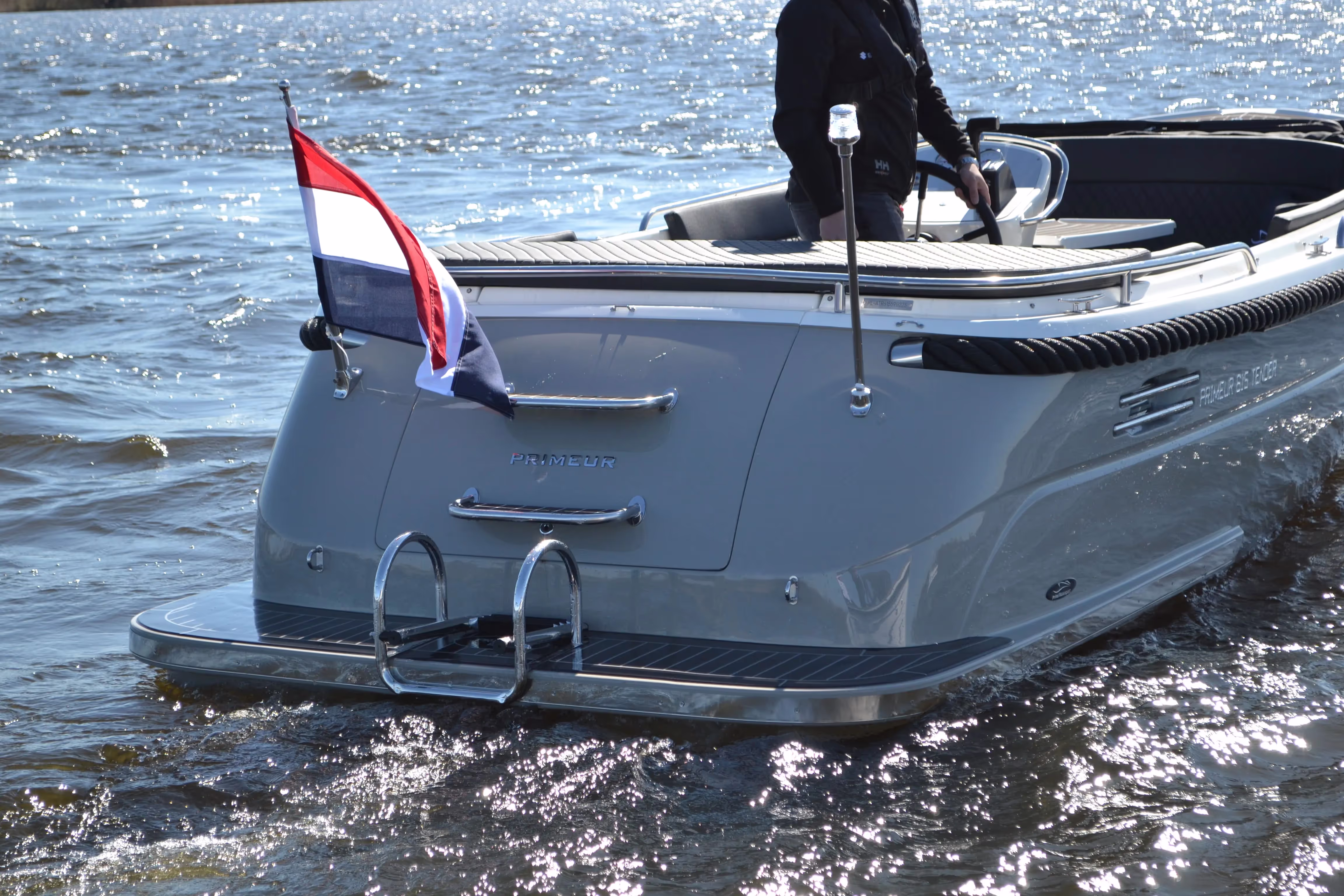 Primeur 615 Tender