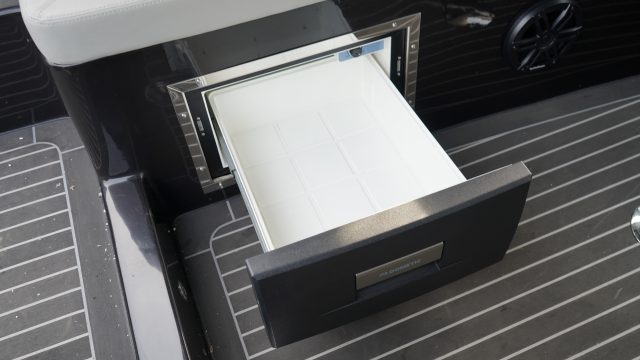 Seafury Hawker 725 jonge occasion