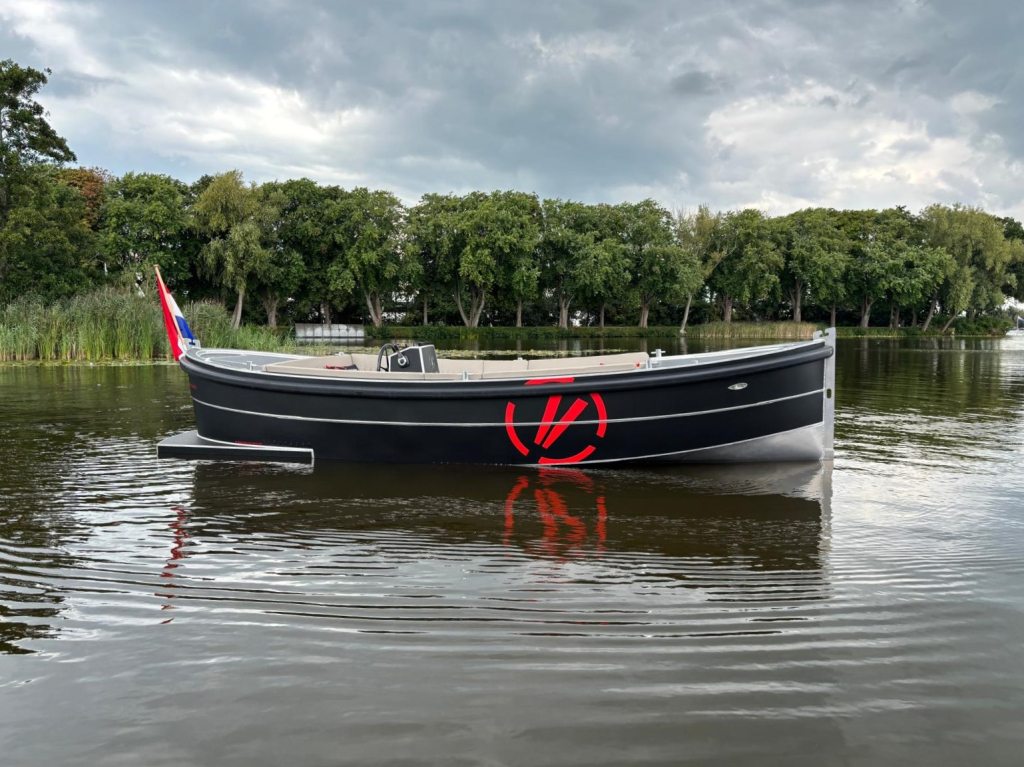 VanVossen 700 cabine sloep  hoofdfoto: 1