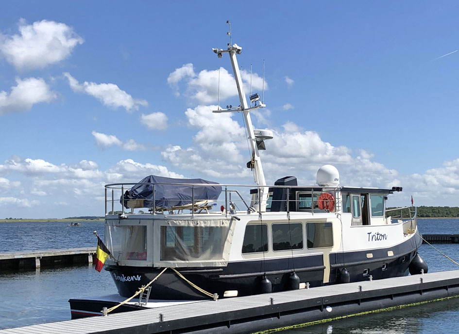 Trawlerjacht 48, zeegaand