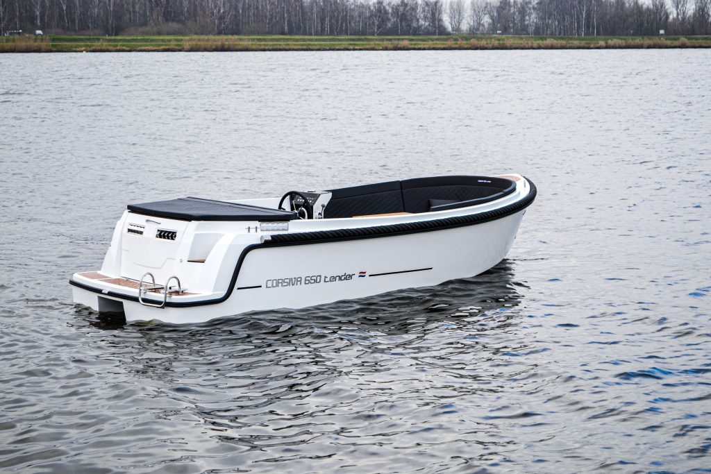Corsiva 650 tender DE GROOTSTE SLOEPENSHOWROOM VAN NEDERLAND hoofdfoto: 1