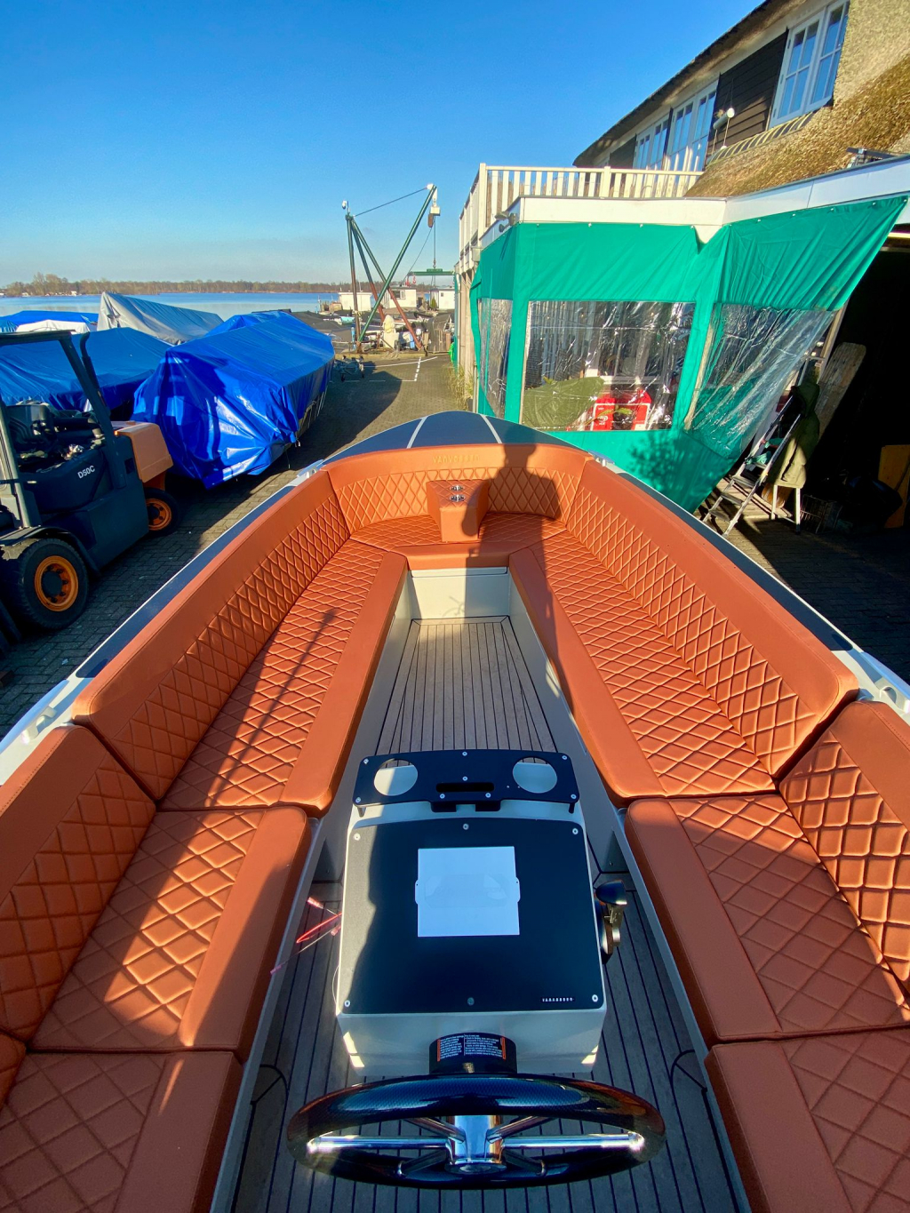 Van Vossen 650 e tender Electra Gray