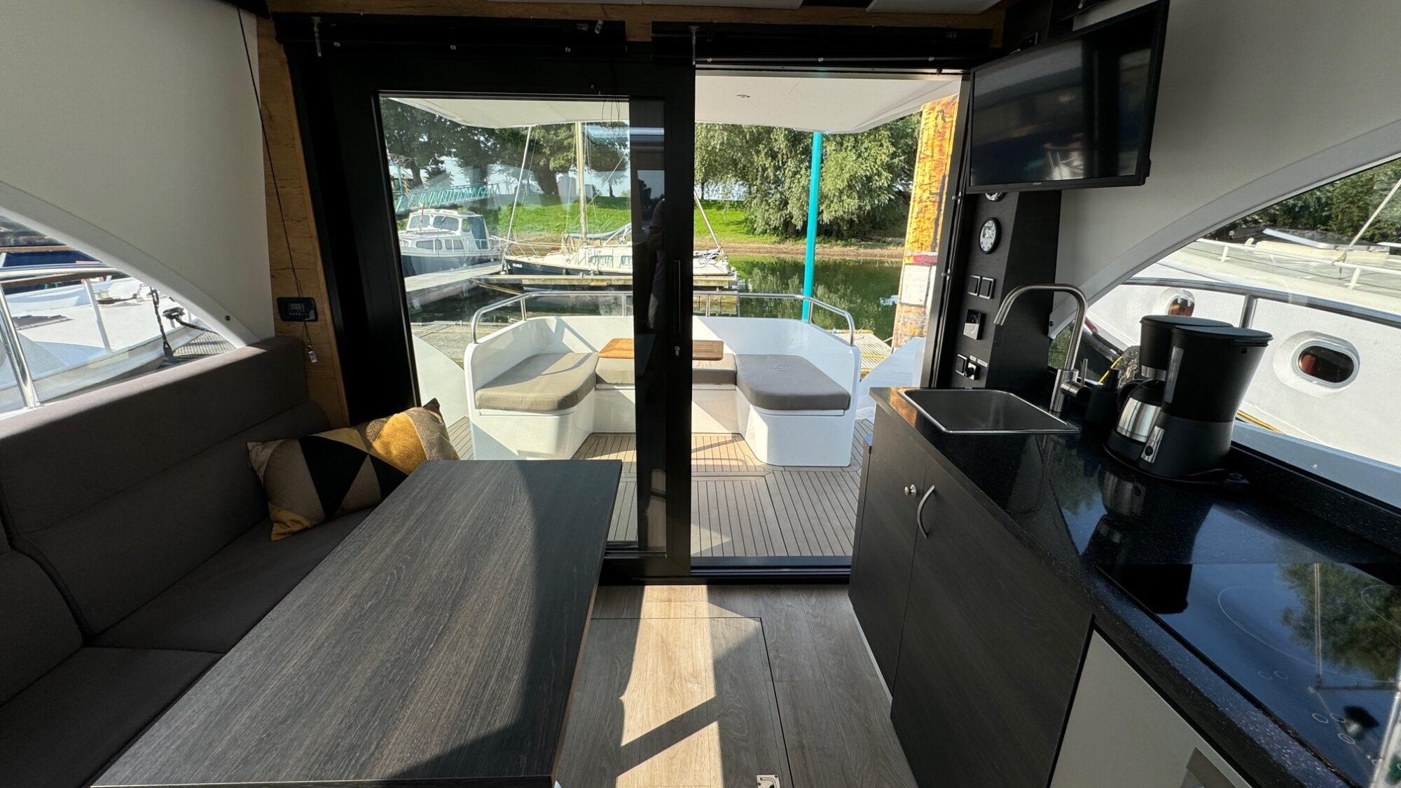 Concordia Concordia 110 Sedan Paviljoen