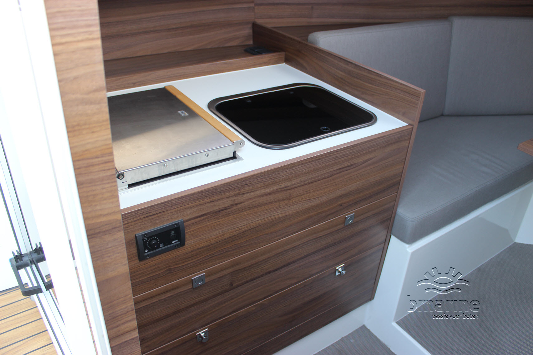 Antaris Seventy7 Cabin