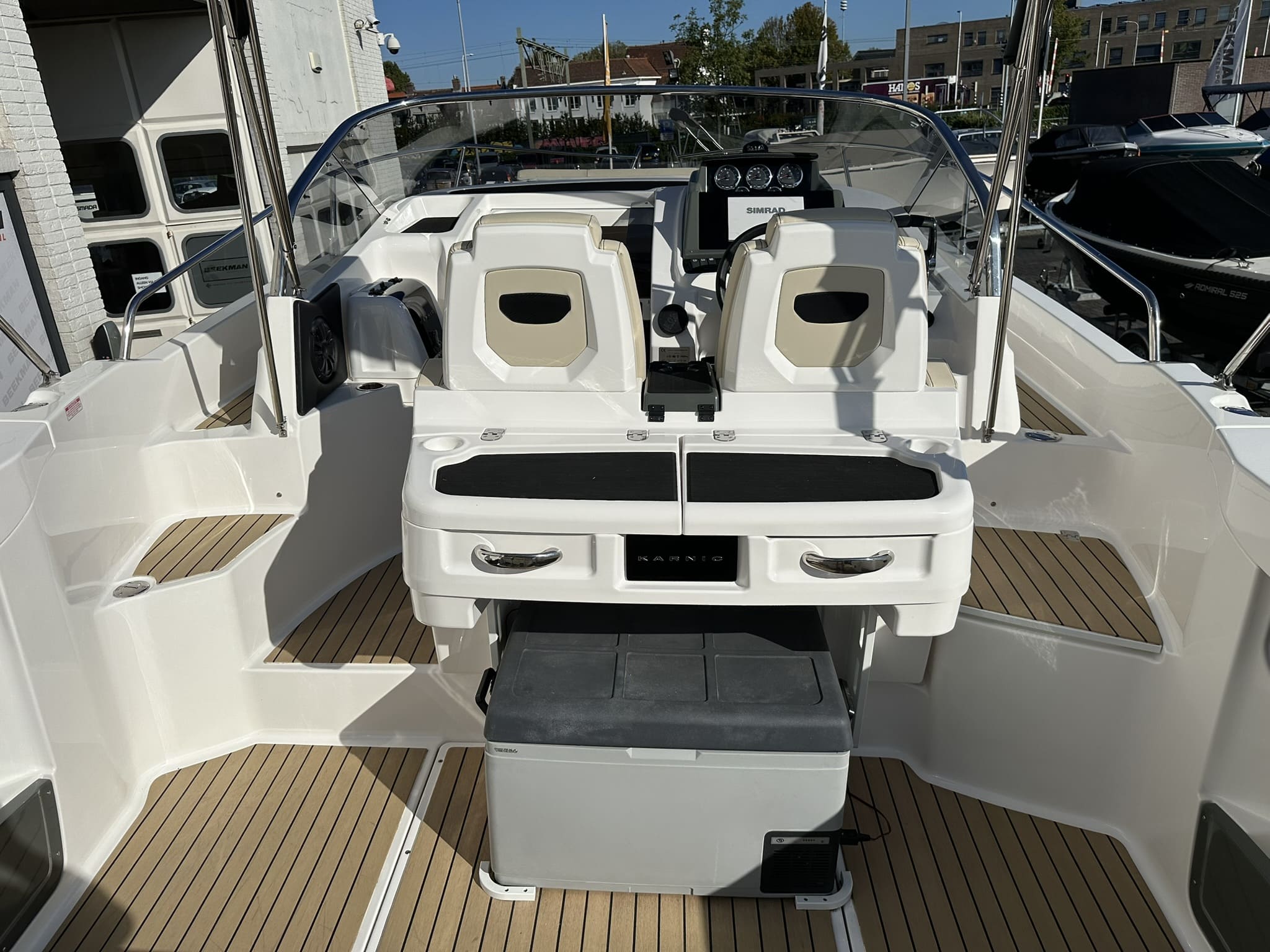 Karnic SL800 Walkaround
