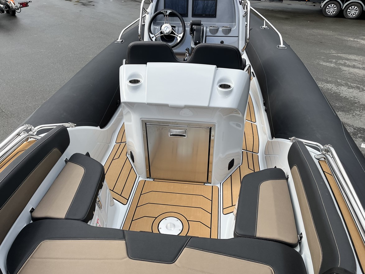 Grand Ribs Grand 680 Golden Line