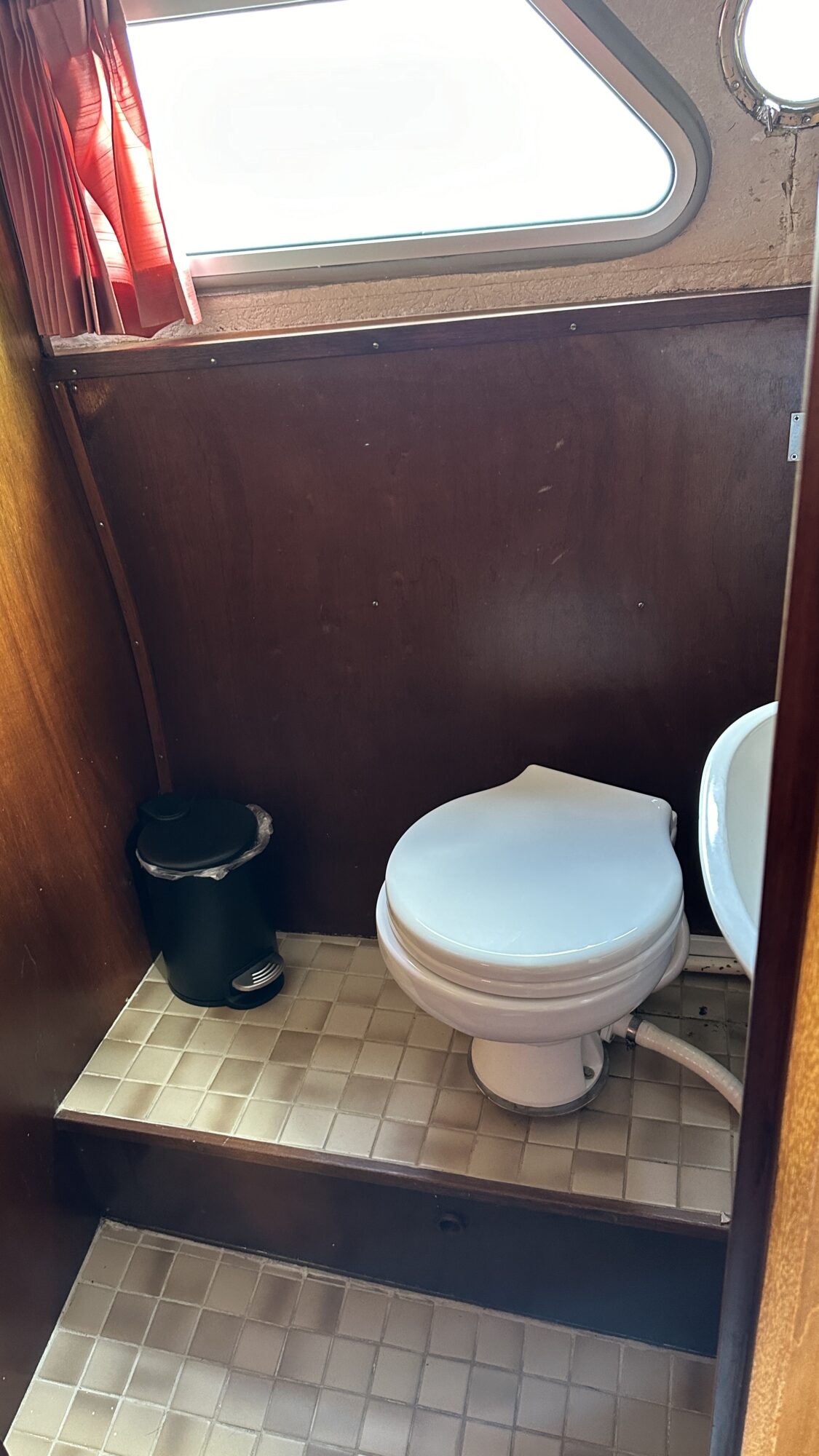 Valkkruiser 11.00 AK Cabrio