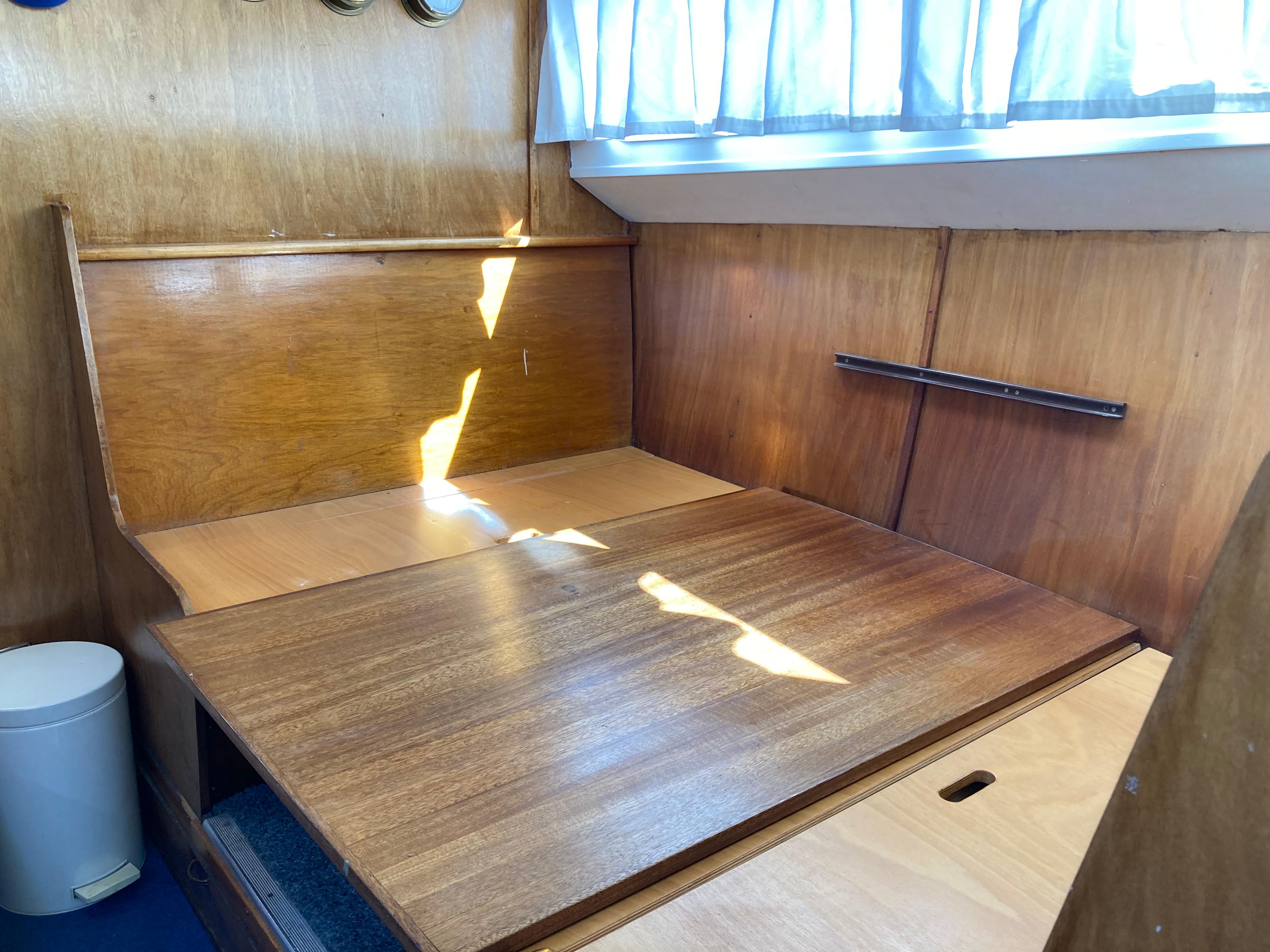 Motor Yacht Super Favorite AK 9.40