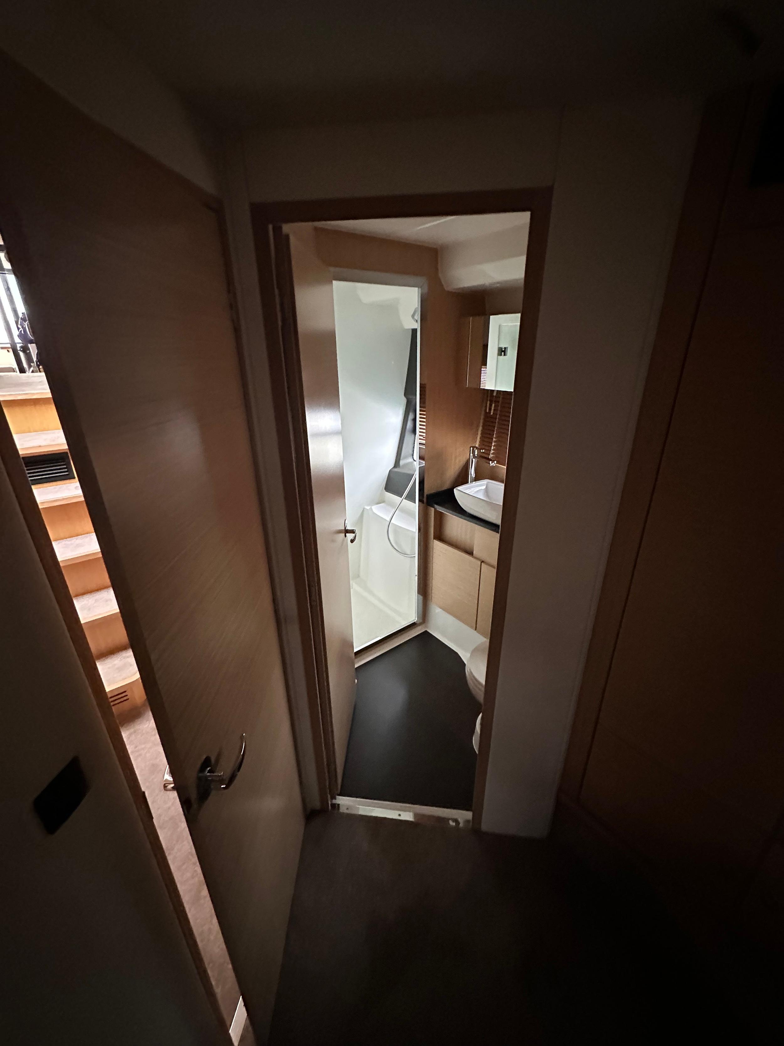 Bavaria R55 Flybridge