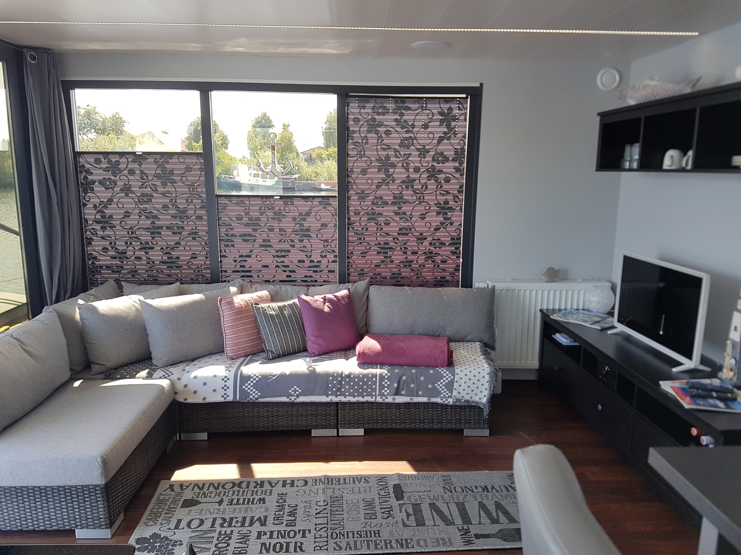 La Mare Houseboat Apartboat XL - NEW