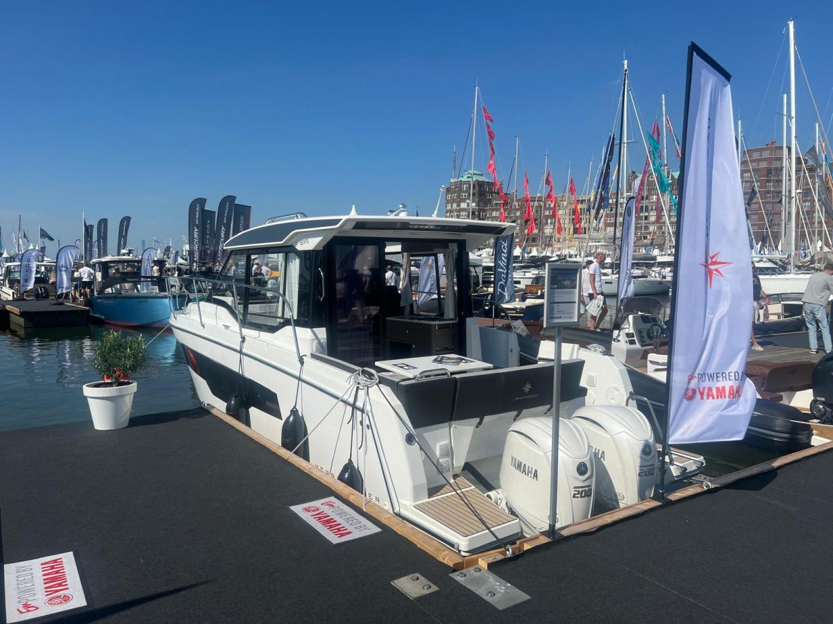 Jeanneau Merry Fisher 895 serie 2 hoofdfoto: 1