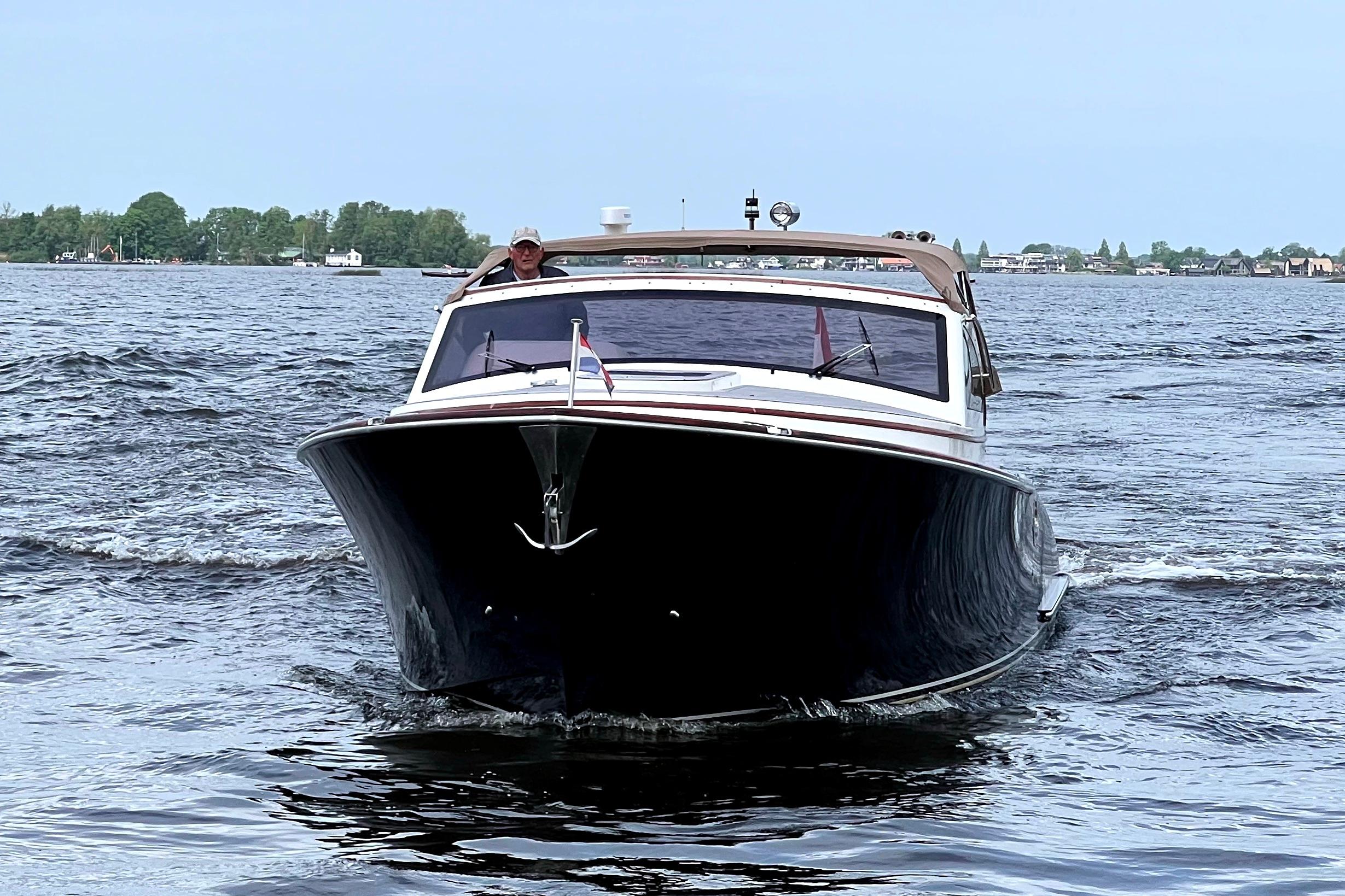 Long Island 40 Runabout