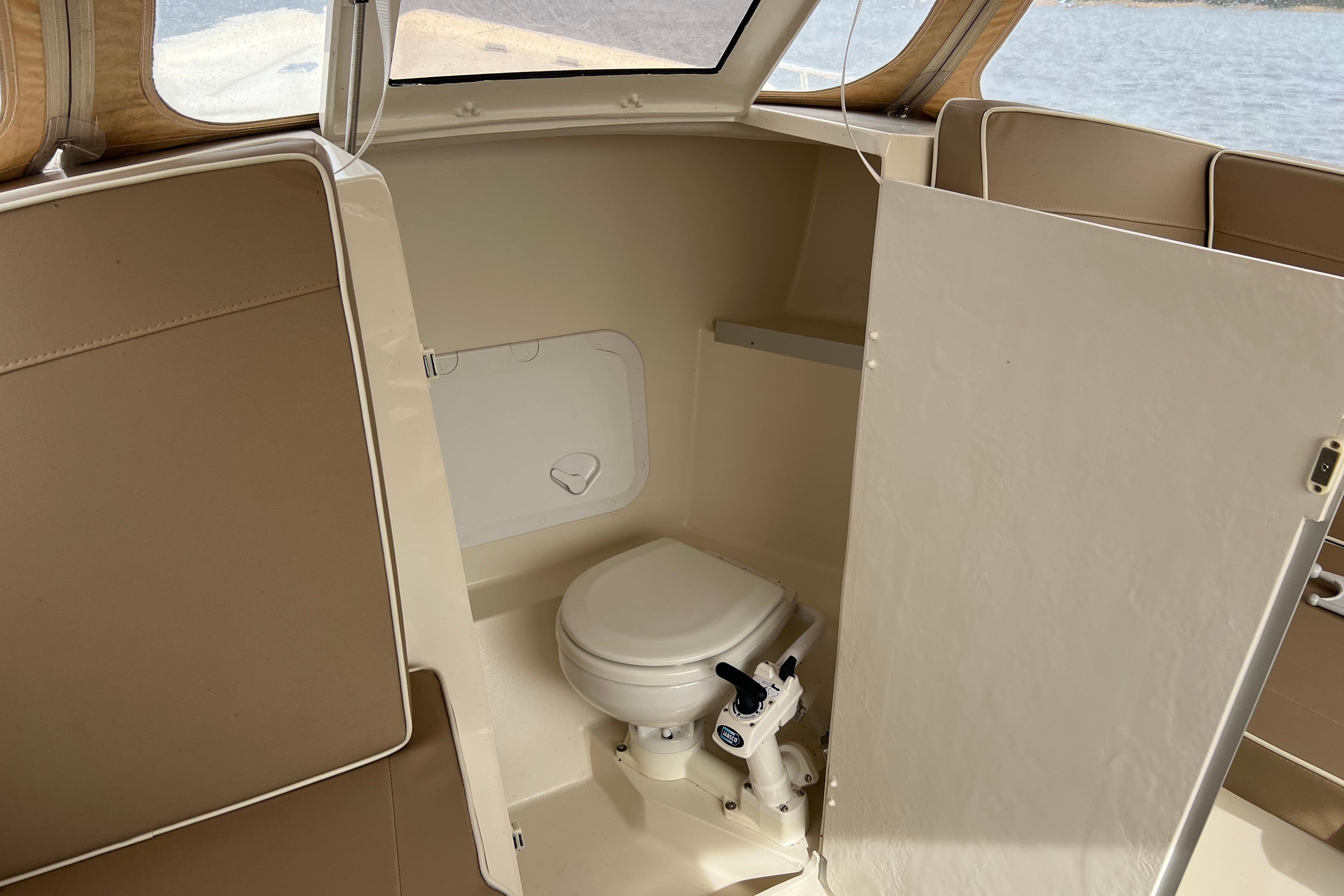 Interboat Intender 780