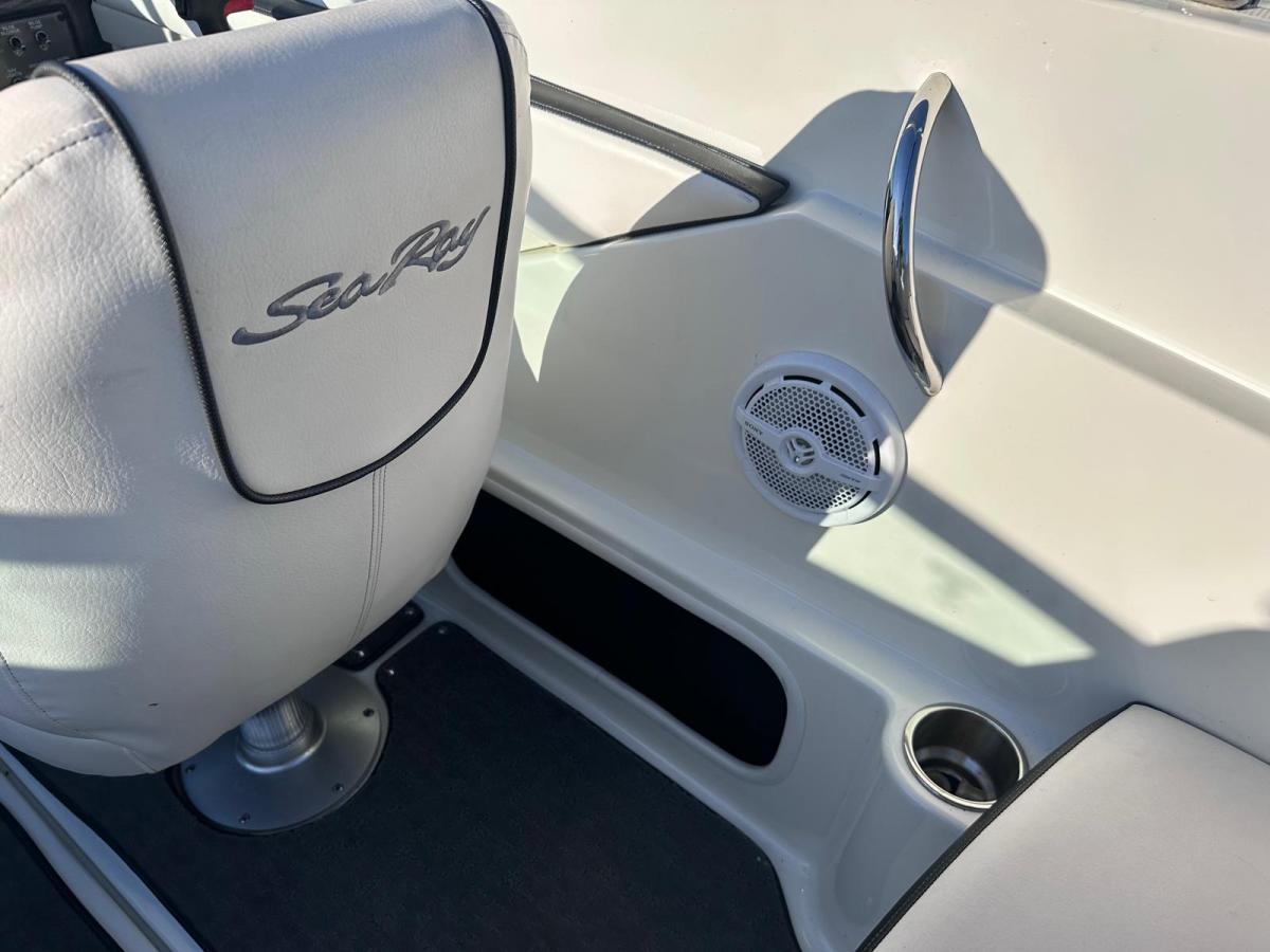 Sea Ray 190 Sport Bowrider