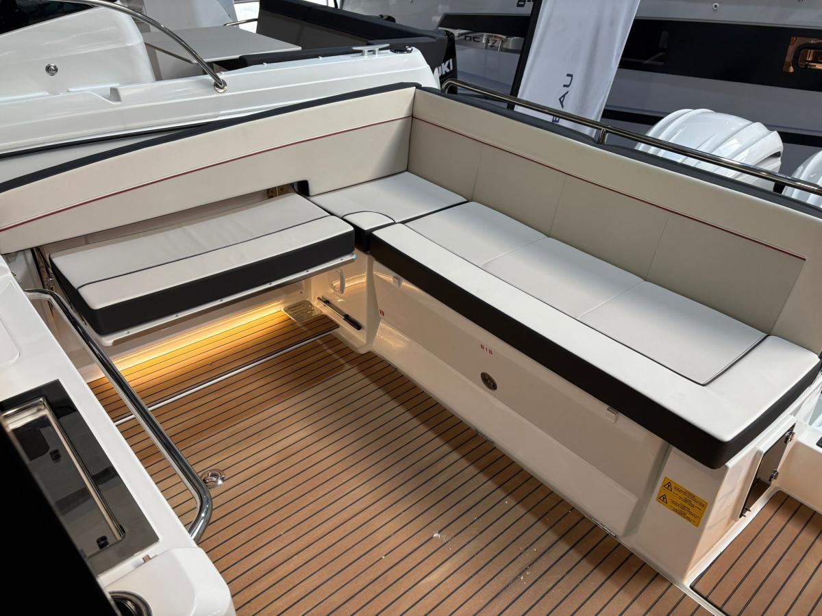 Jeanneau Cap Camarat 9.0 WA S2