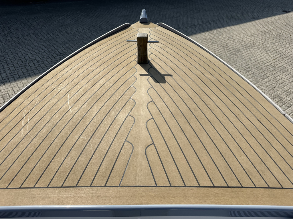 Reddingssloep 695 Electric