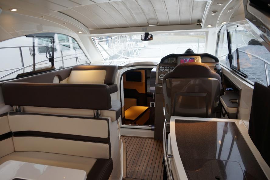 Galeon Yachts Galeon 325 HTS met Volvo Penta 370 pk