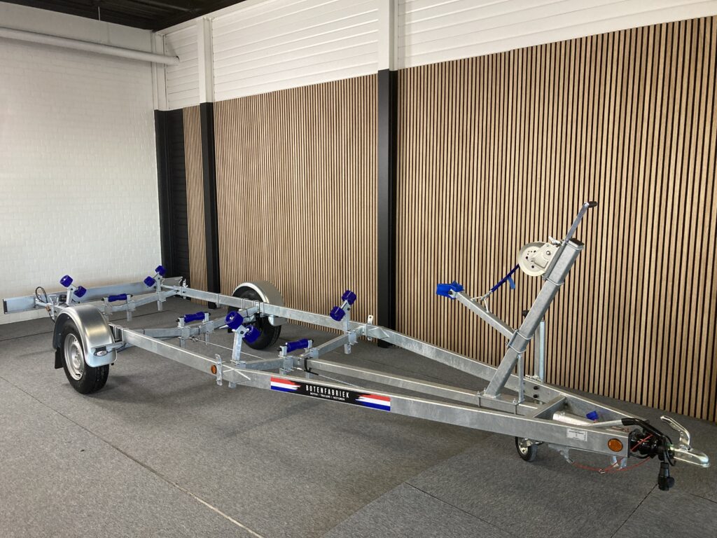 Navigator 1300 geremde boottrailer