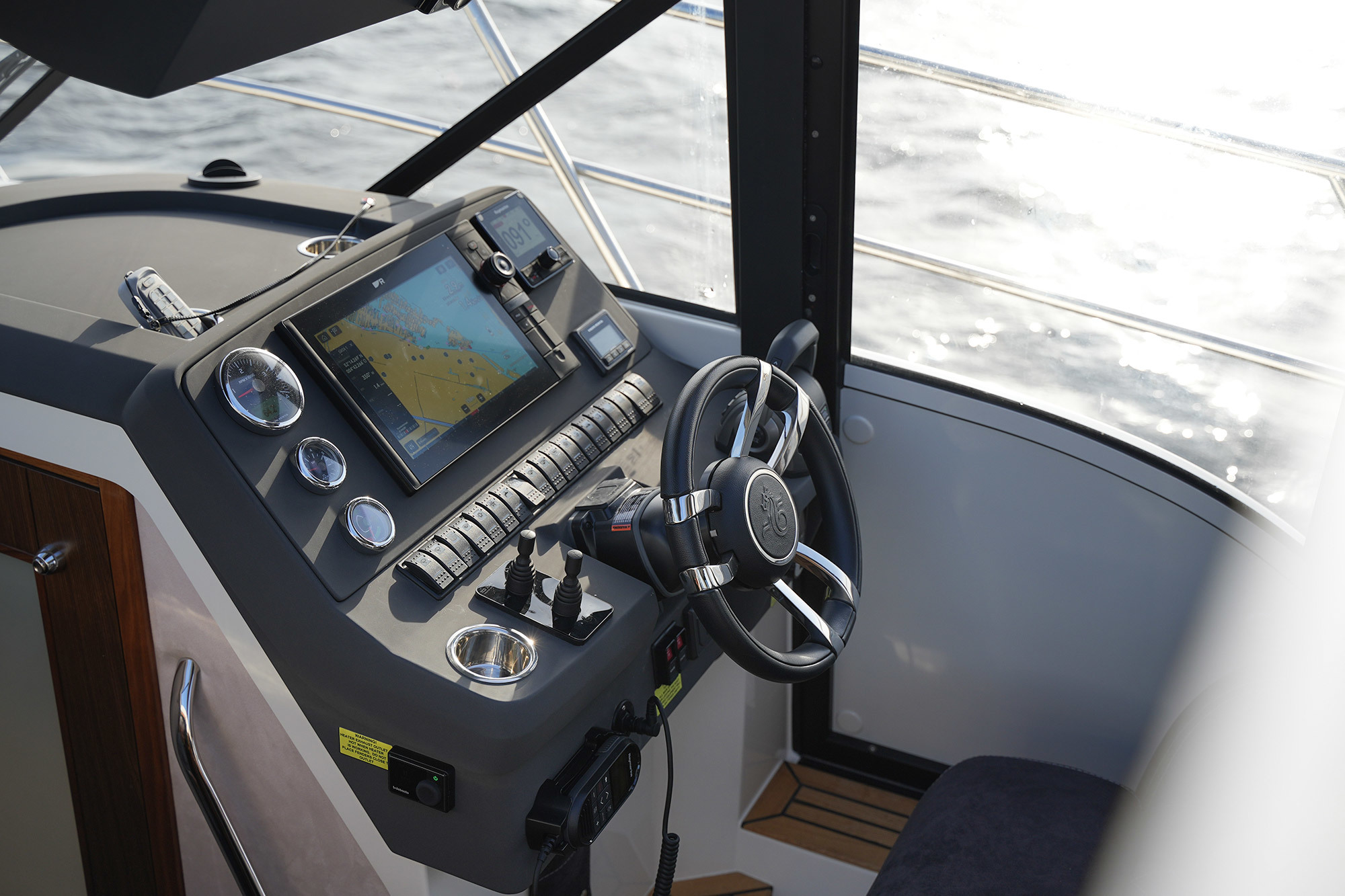 Marex 330 SCANDINAVIA (2024)