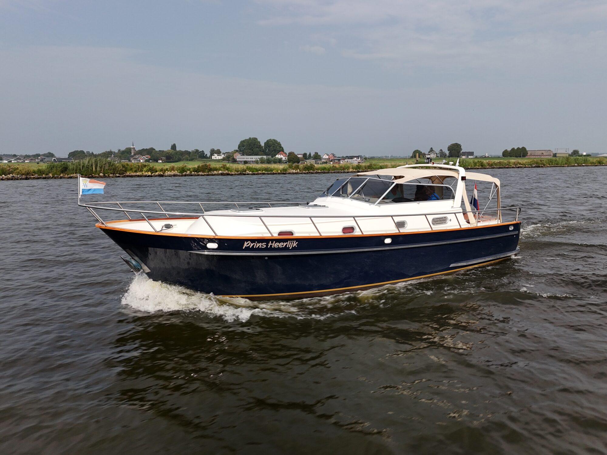 Tryvia 1100 OK Cabrio Spiegeldeur