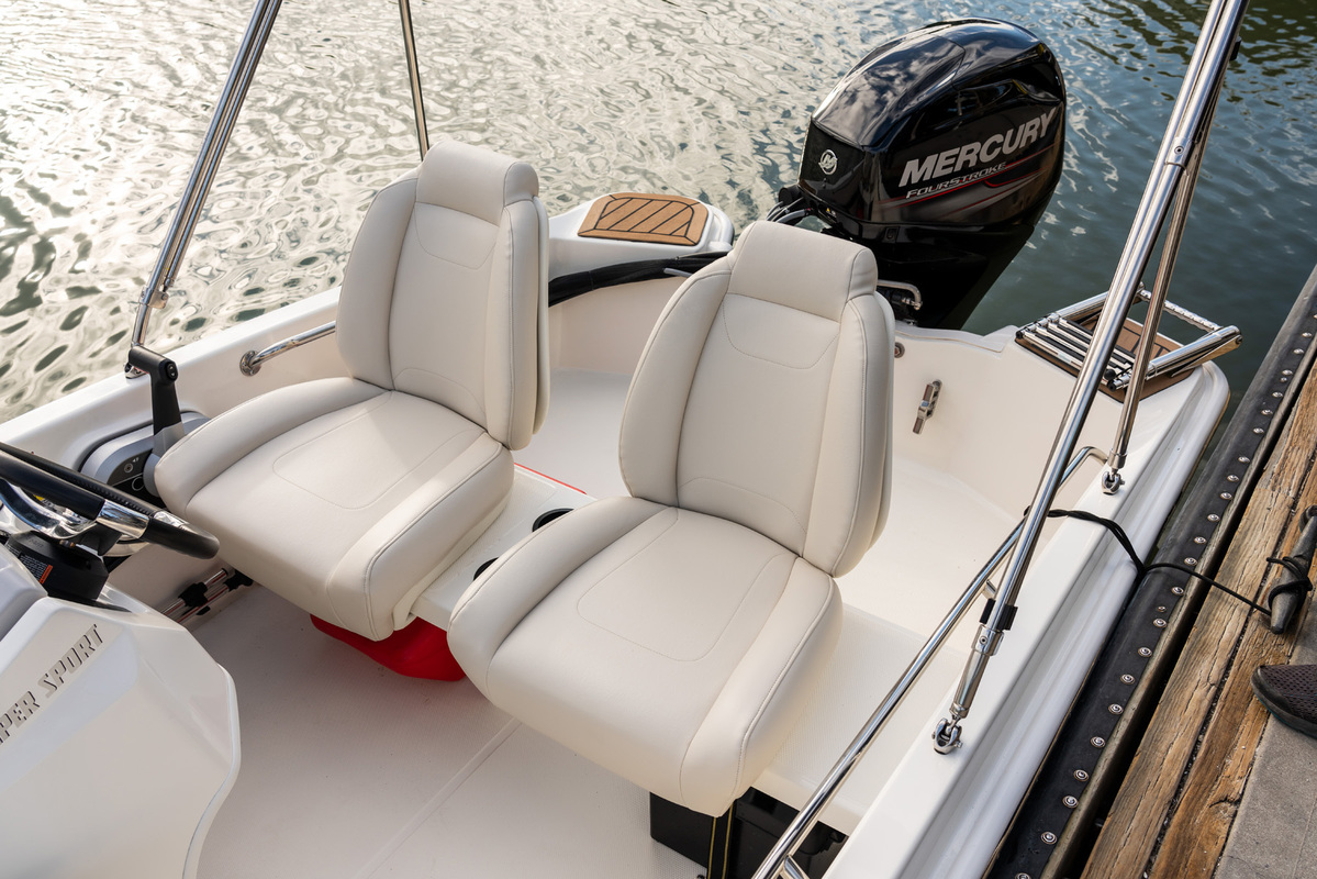 Boston Whaler 130 Super Sport