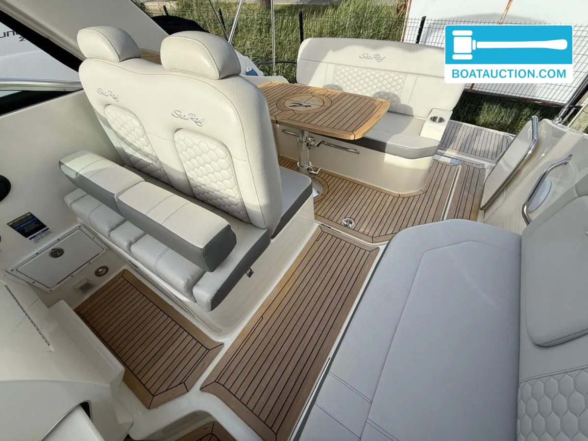 Sea Ray 265 Sundancer