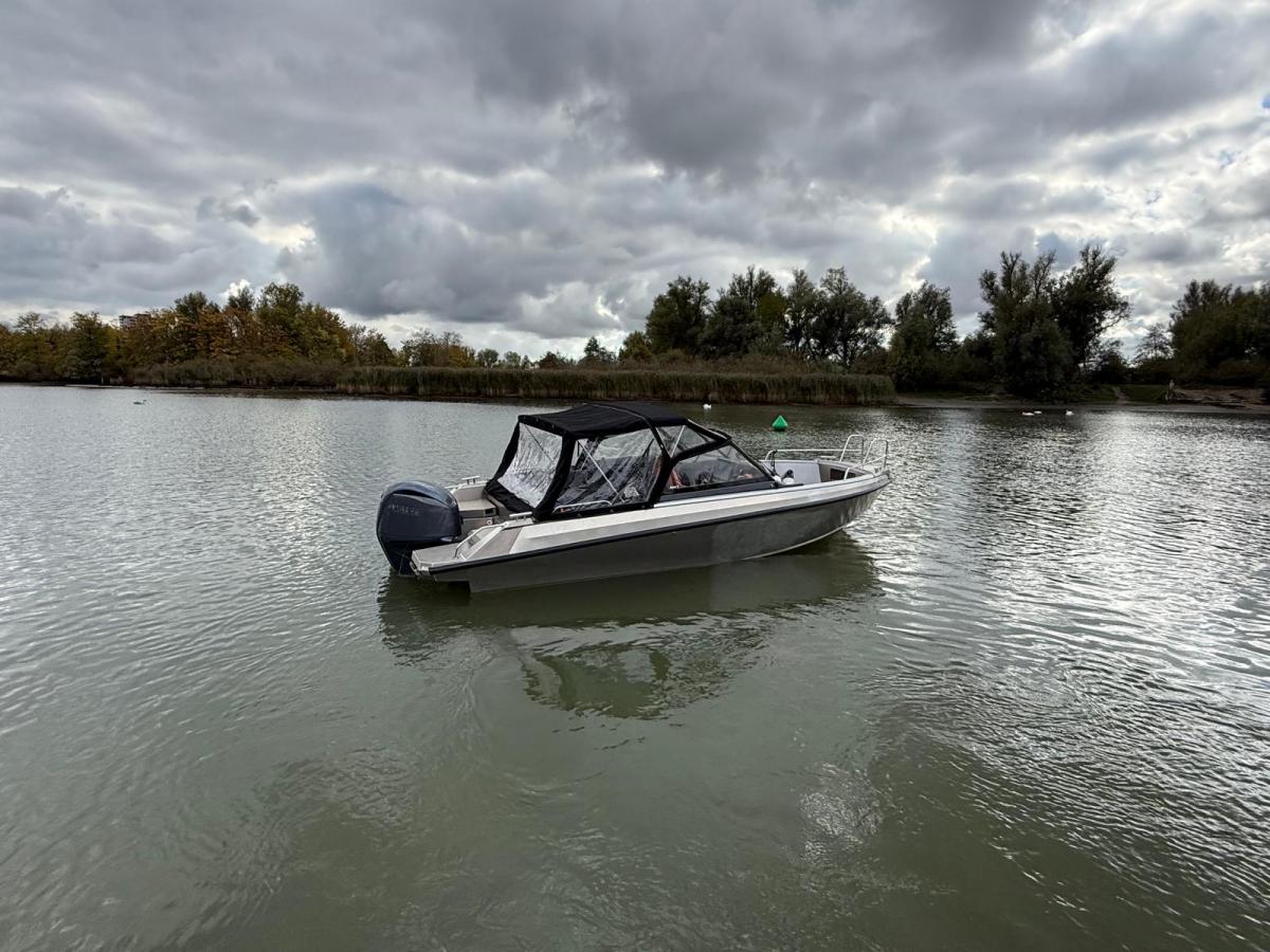 Buster Magnum Aluminium