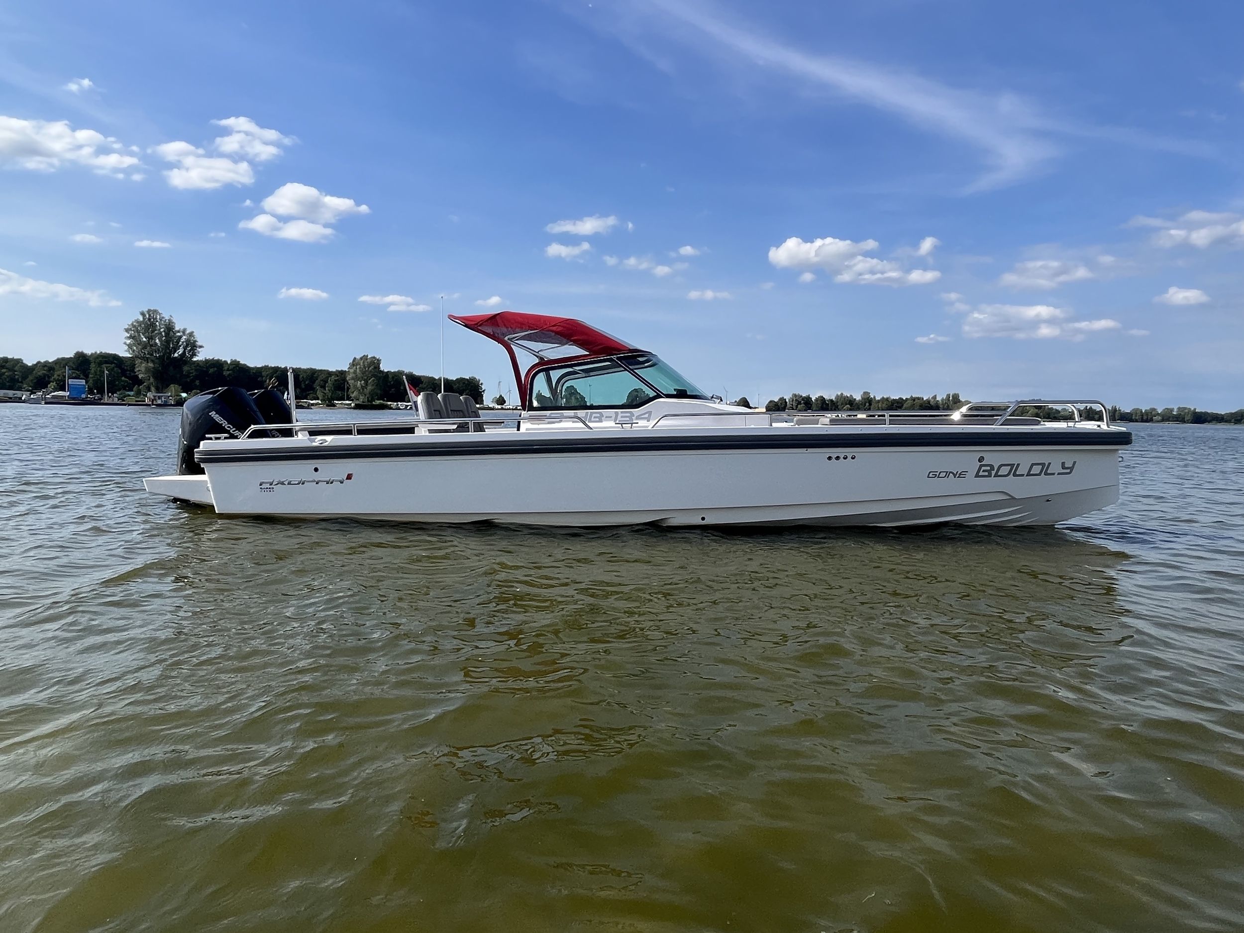 Axopar 28 Open