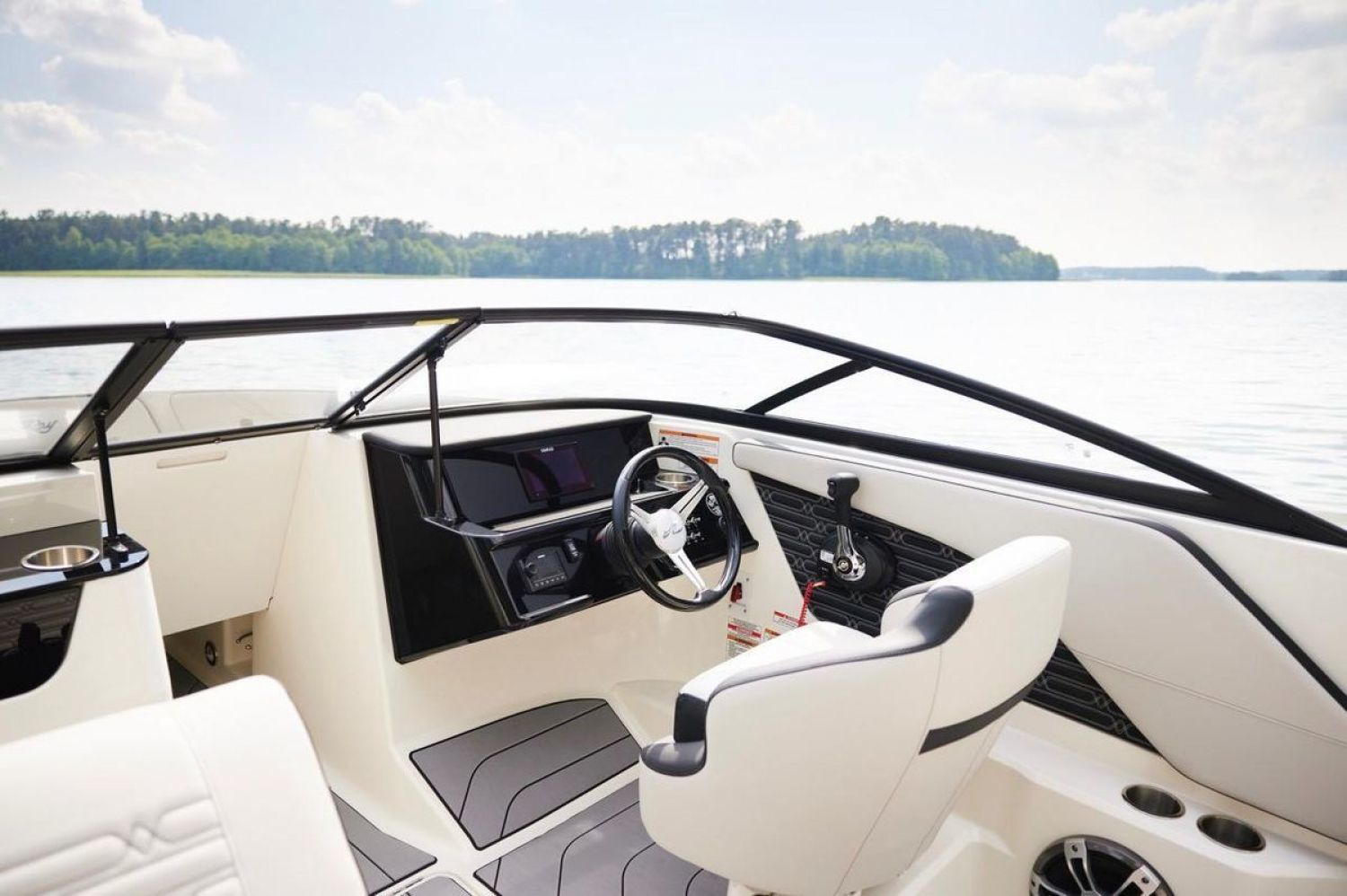 Sea Ray SPX 190 Nieuw Model (Harlow Coconut Bekleding)