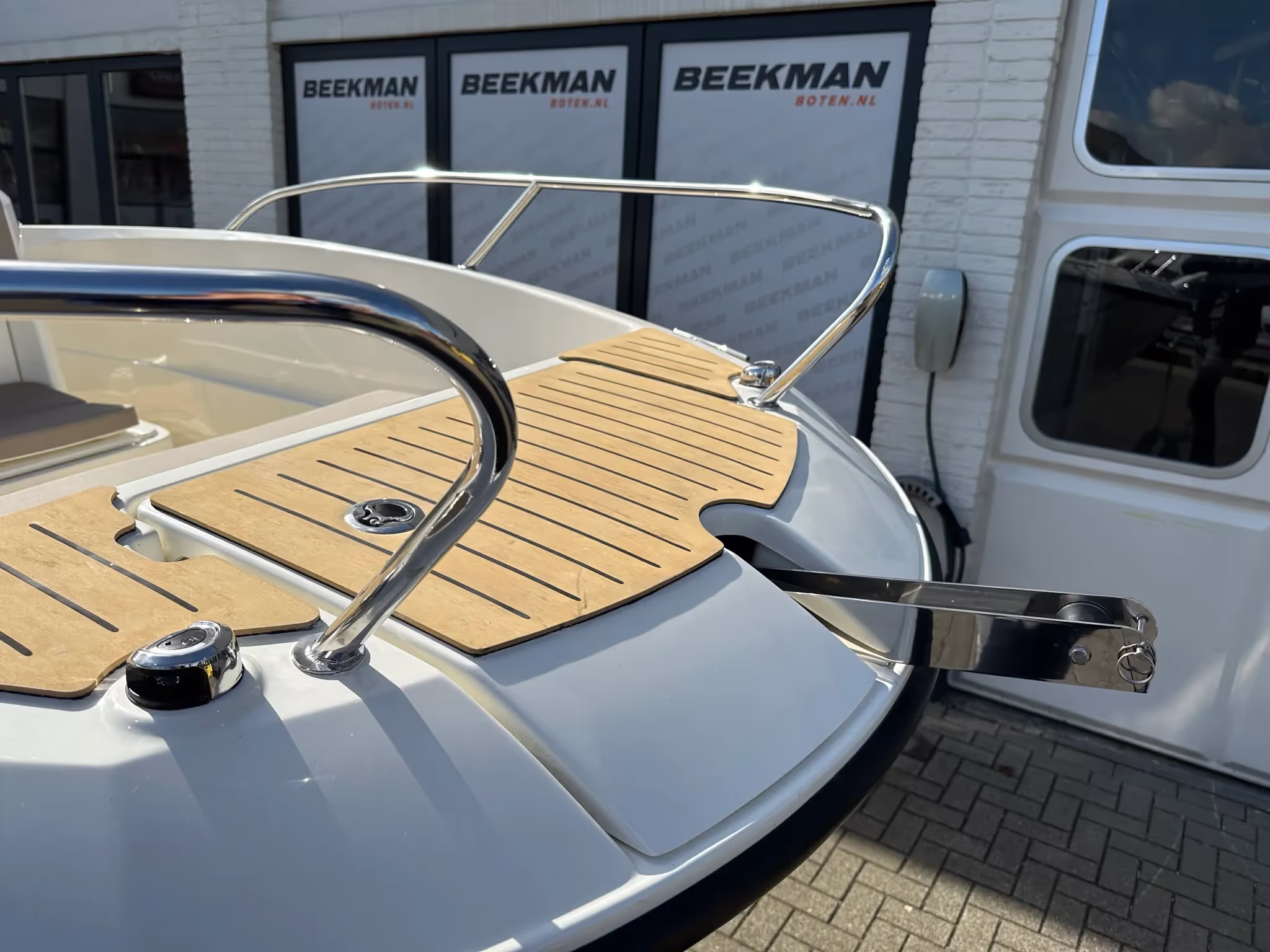 Quicksilver 605 Open