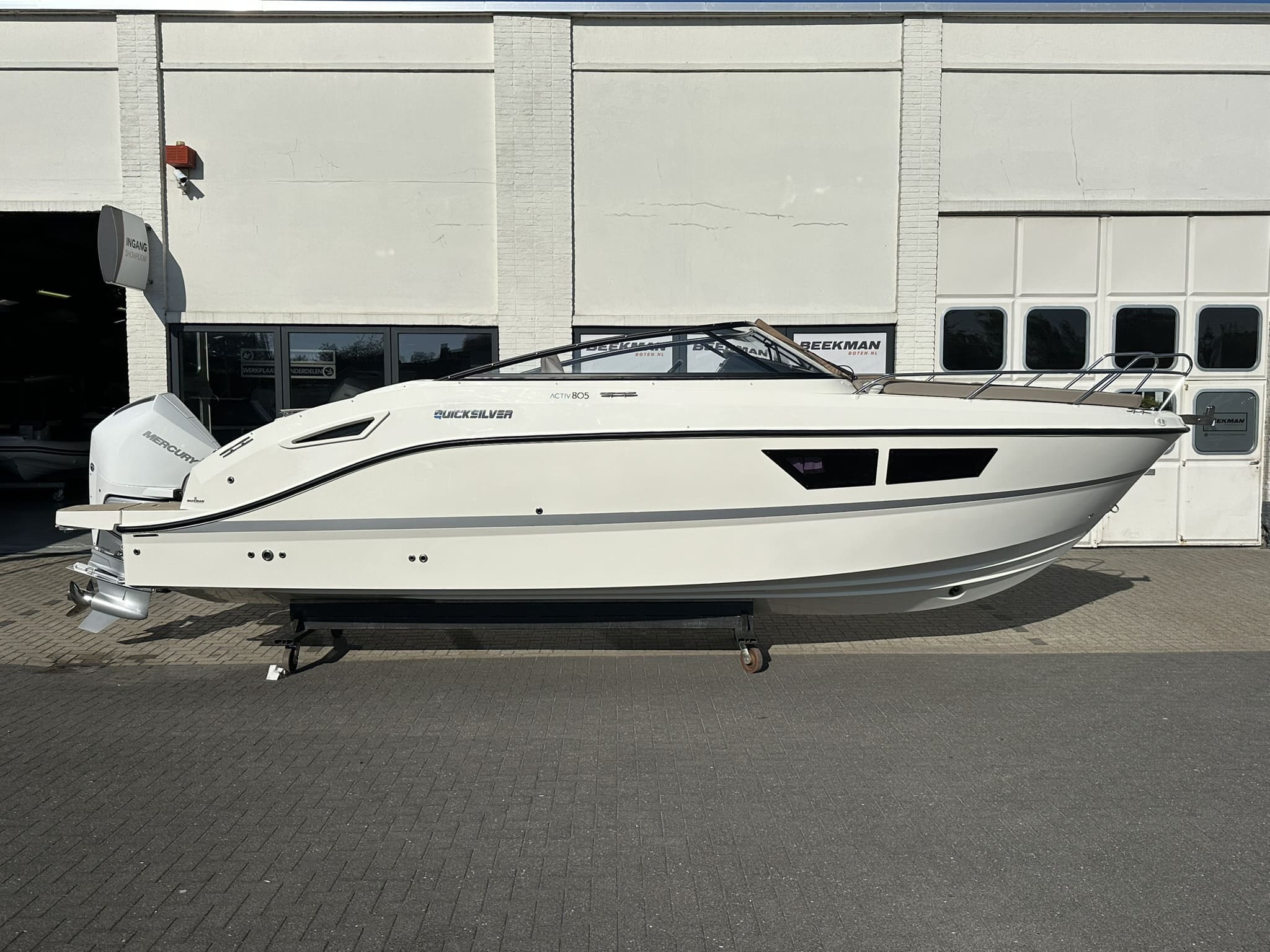 Quicksilver 805 Cruiser