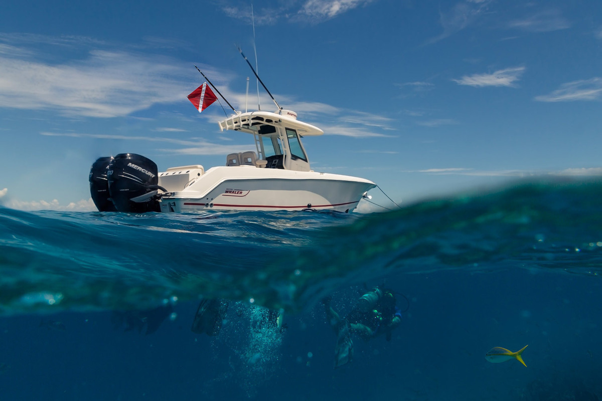 Boston Whaler 280 Outrage