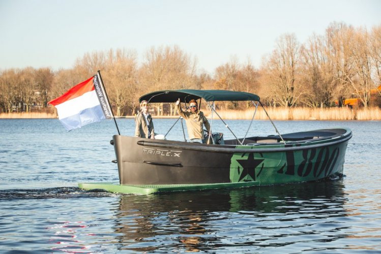 Triple X 800 DE GROOTSTE SLOEPENSHOWROOM VAN NEDERLAND hoofdfoto: 1