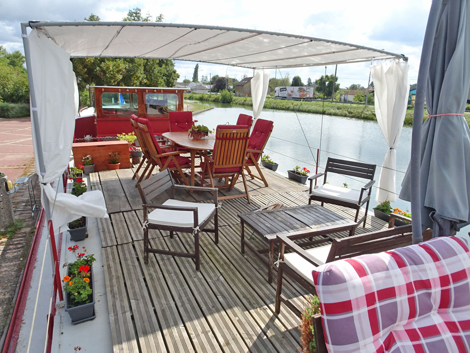 Spits Varend Woonschip 30.53 met UBC