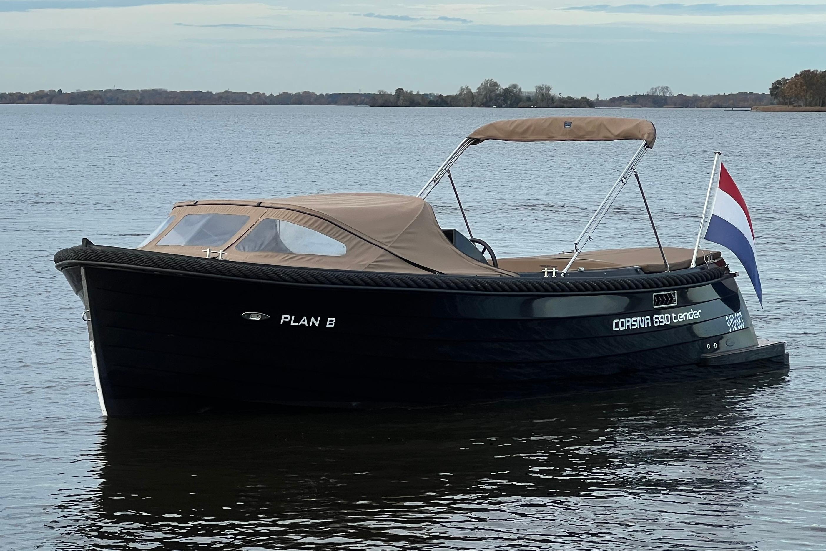 Corsiva 690 Tender