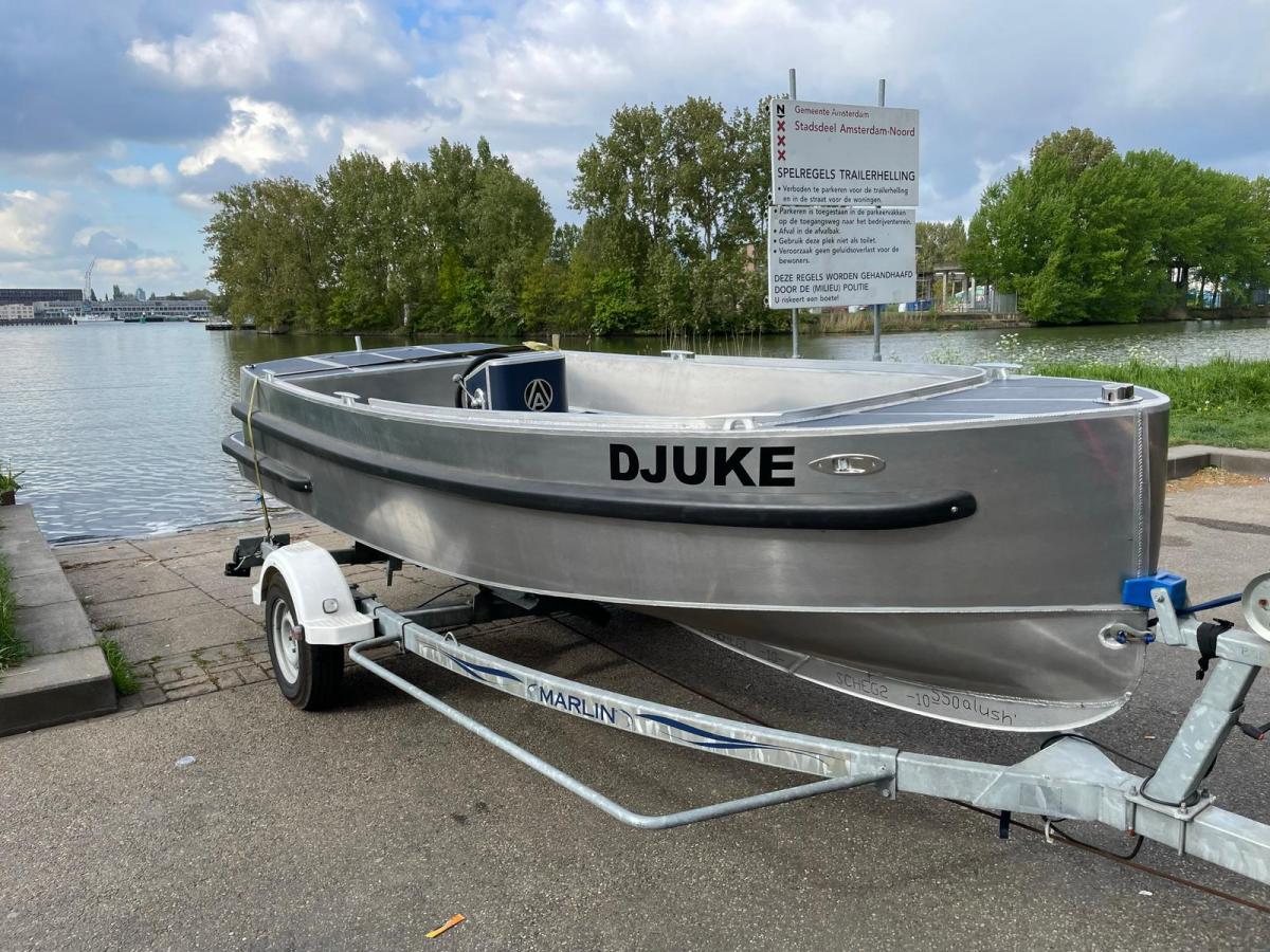 Aluship 550 Tender