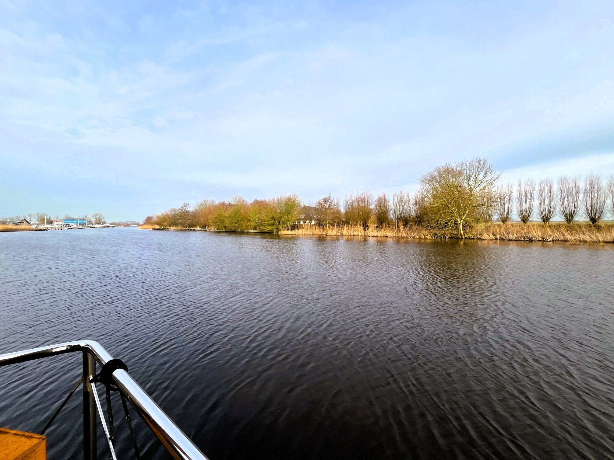 Campi 400 Per Direct Irnsum Ligplaats (Houseboat)