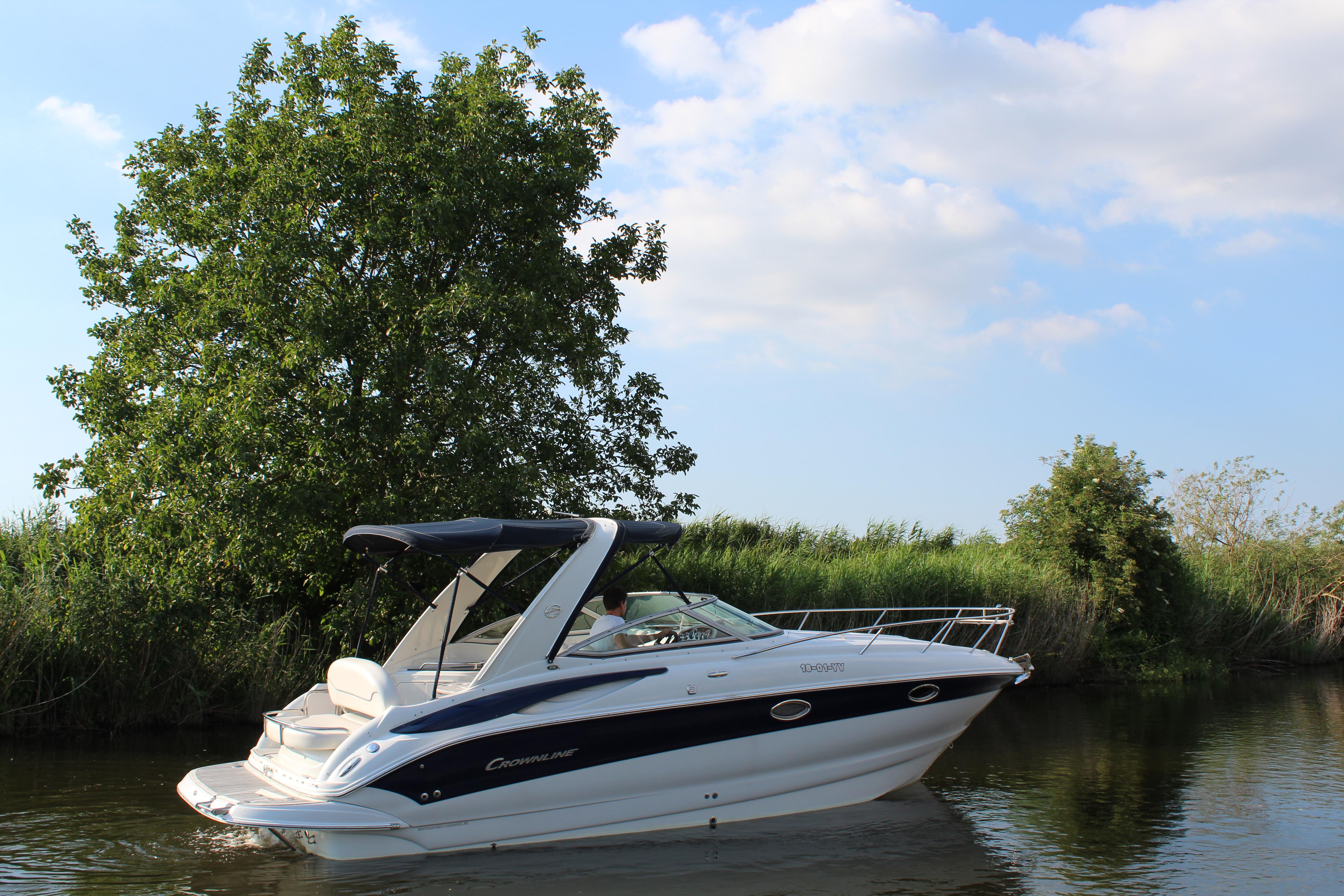 Crownline 270 CR